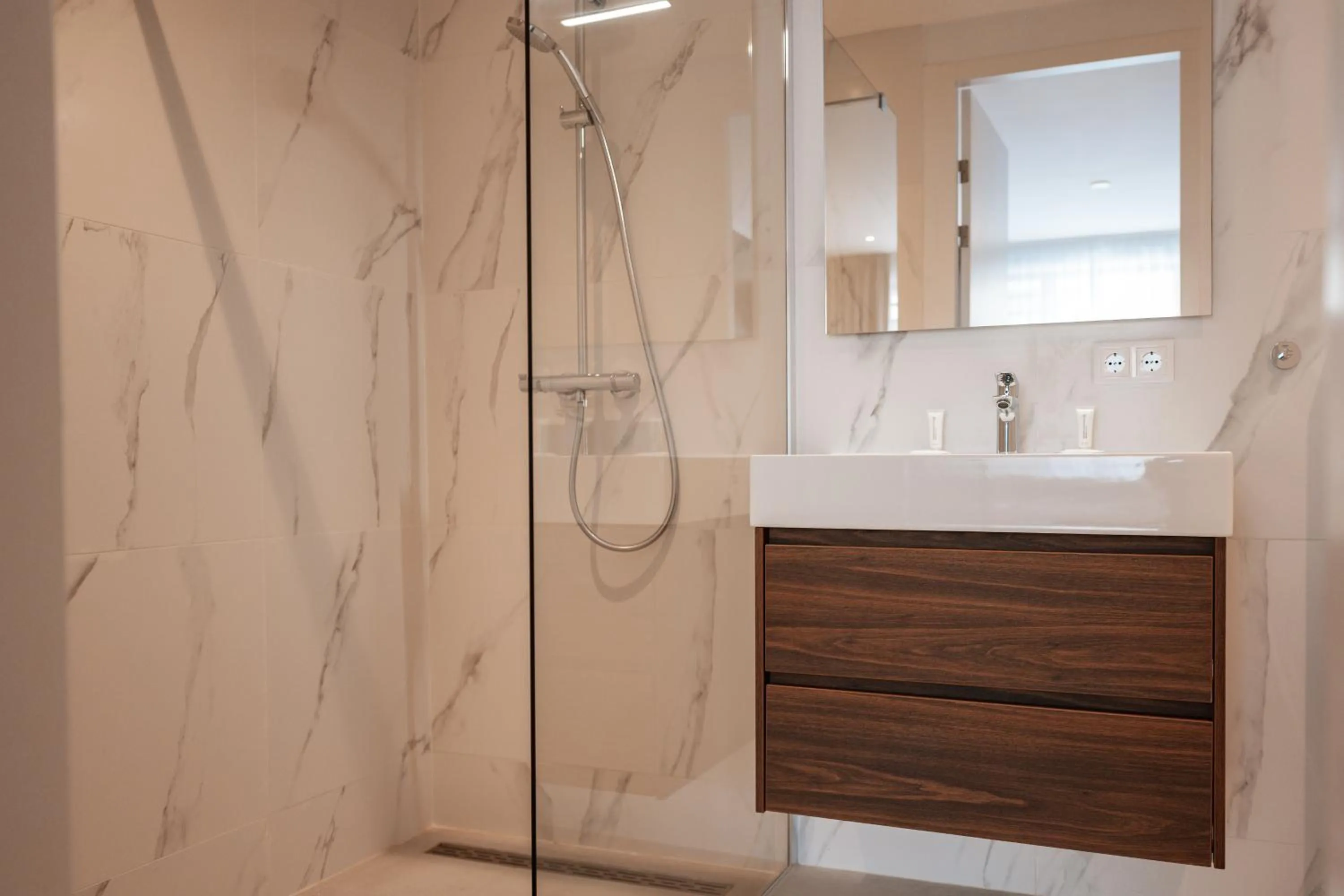 Shower in Blue Bay Curaçao Golf & Beach Resort