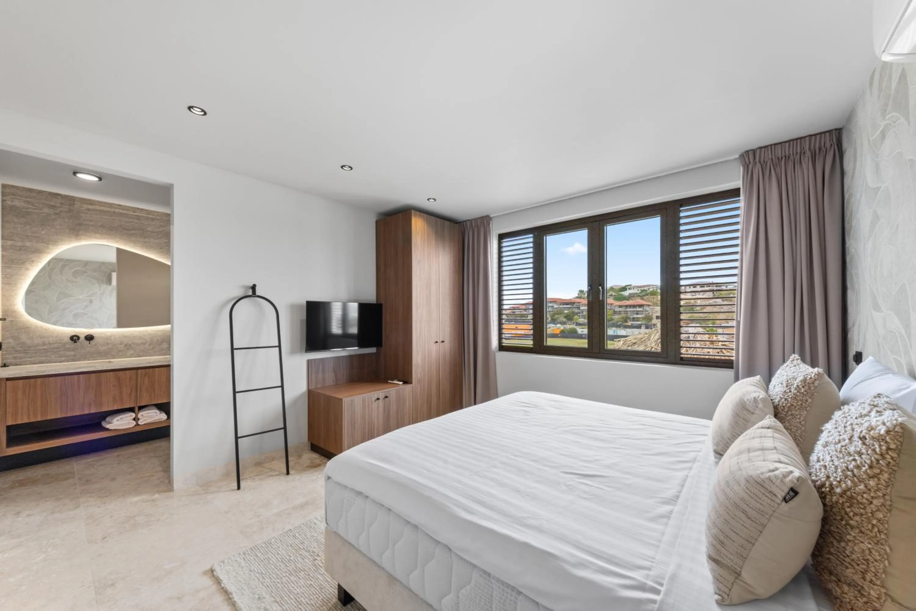 Bed in Blue Bay Curaçao Golf & Beach Resort