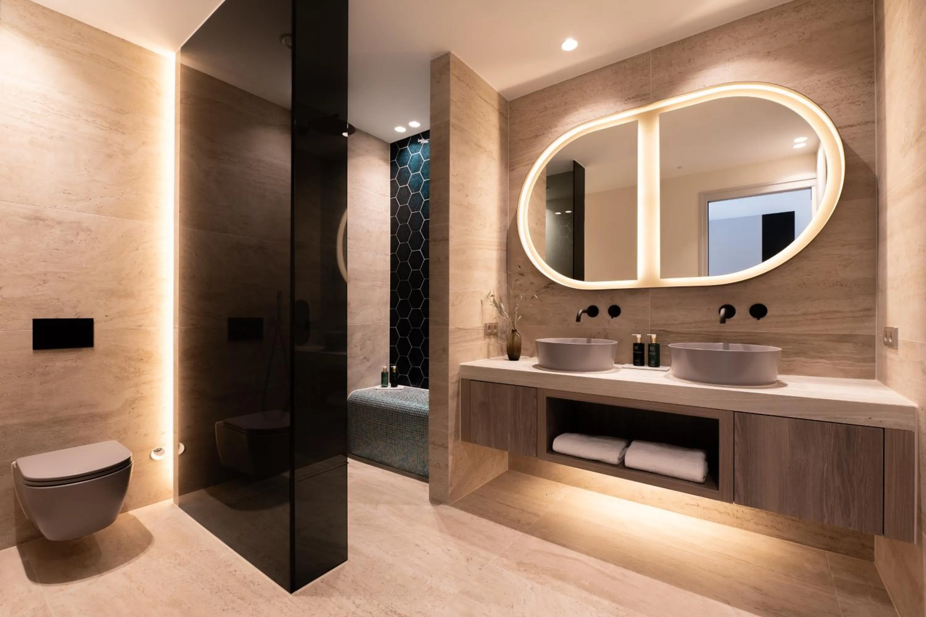 Shower in Blue Bay Curaçao Golf & Beach Resort