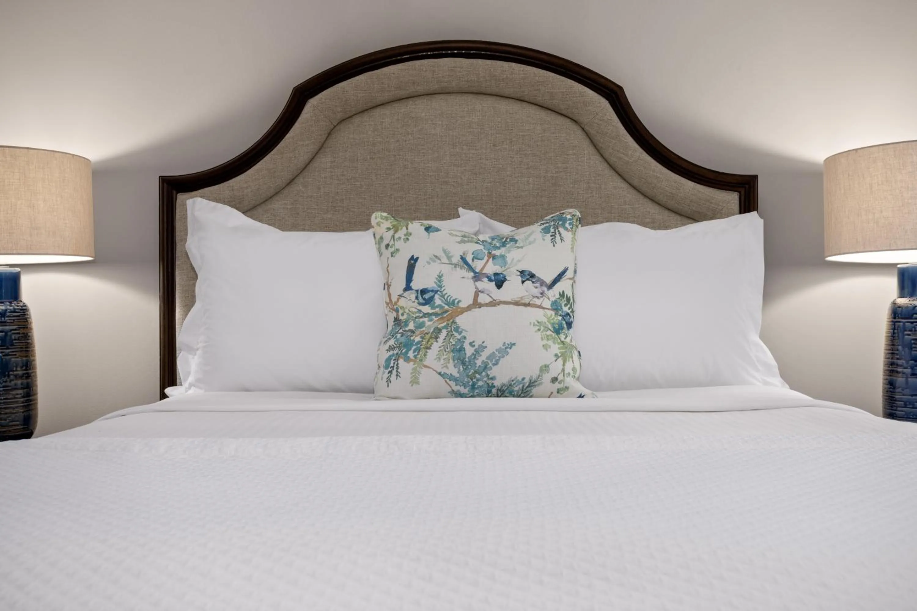 Bed in Hamilton Turner Inn