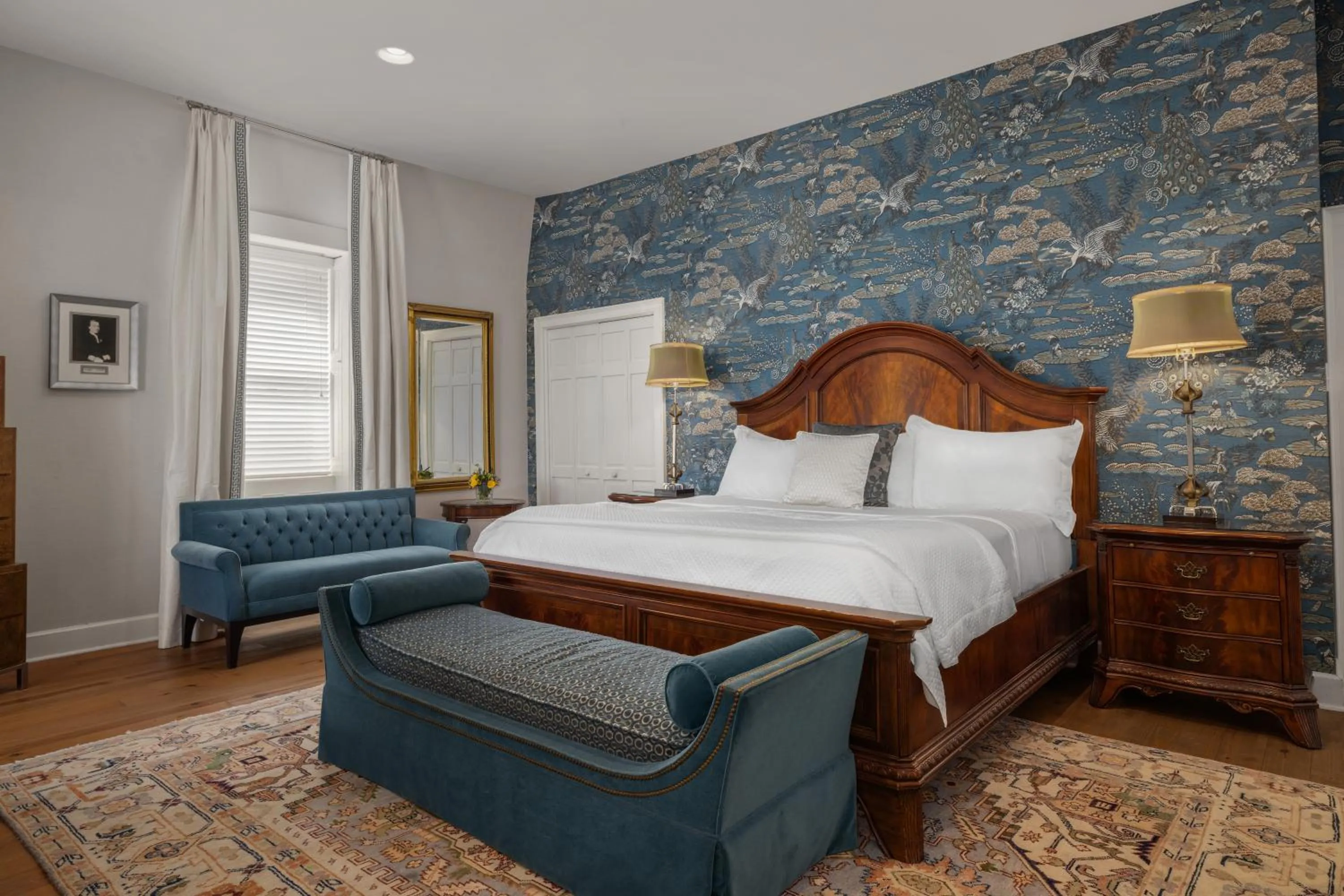 Bed in Hamilton Turner Inn