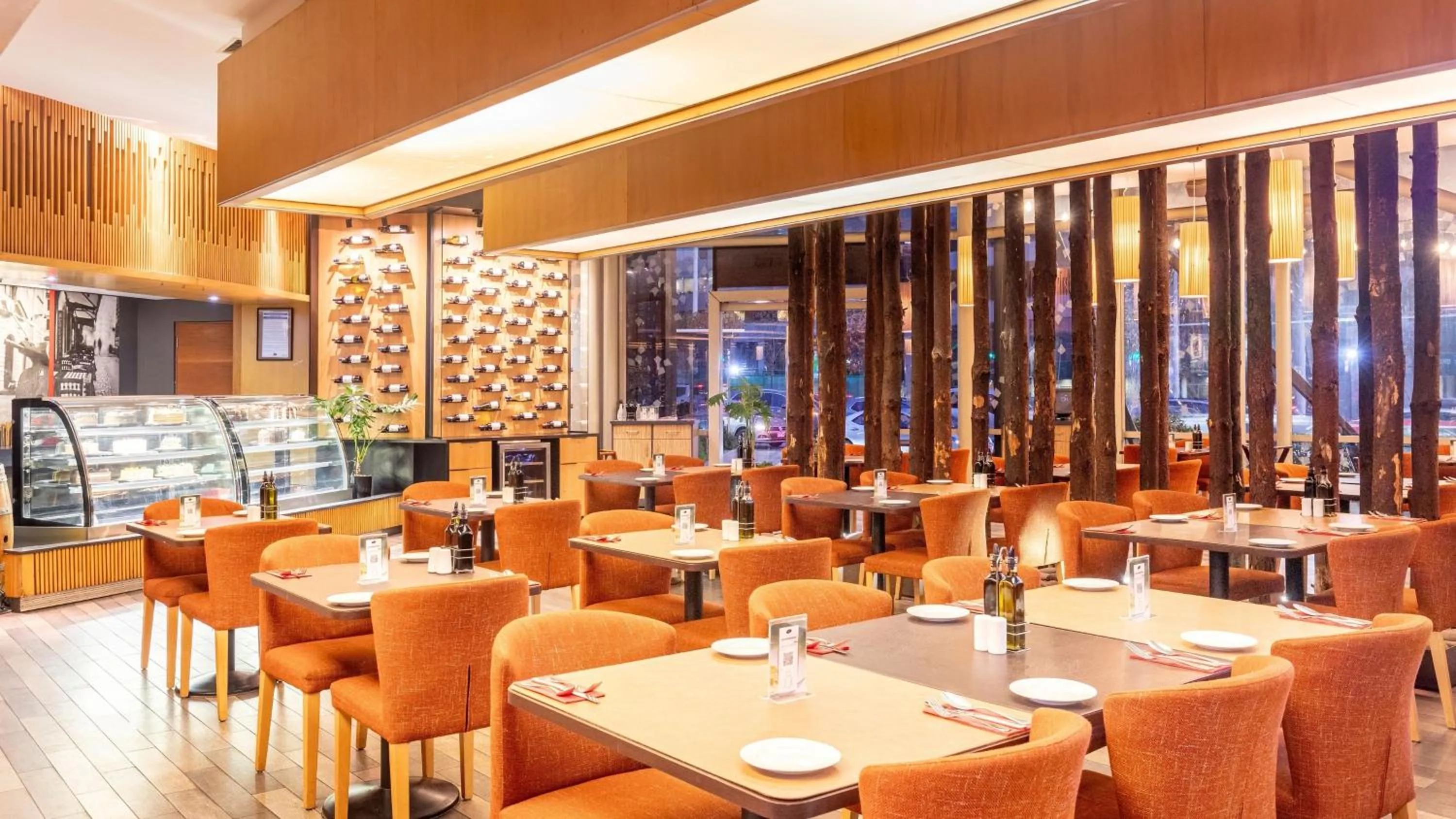 Restaurant/places to eat in InterContinental Santiago by IHG