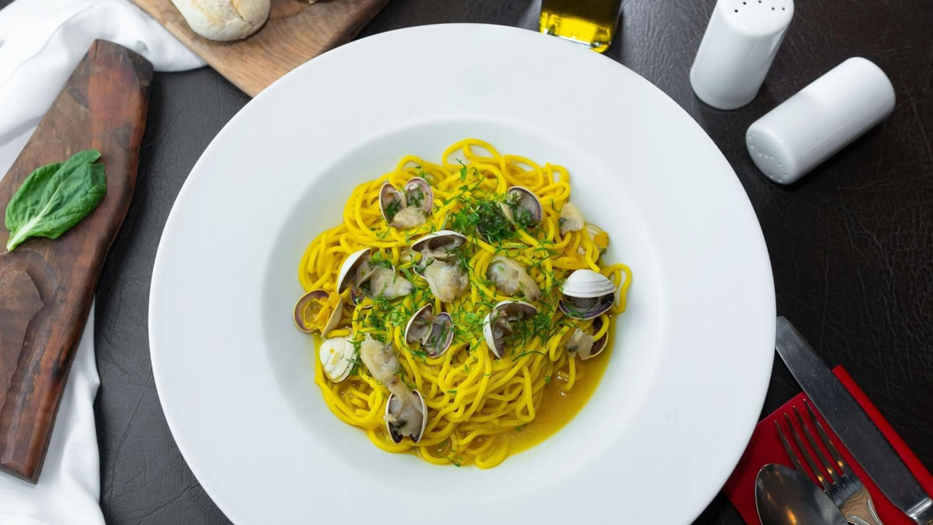 Restaurant/places to eat in InterContinental Santiago by IHG