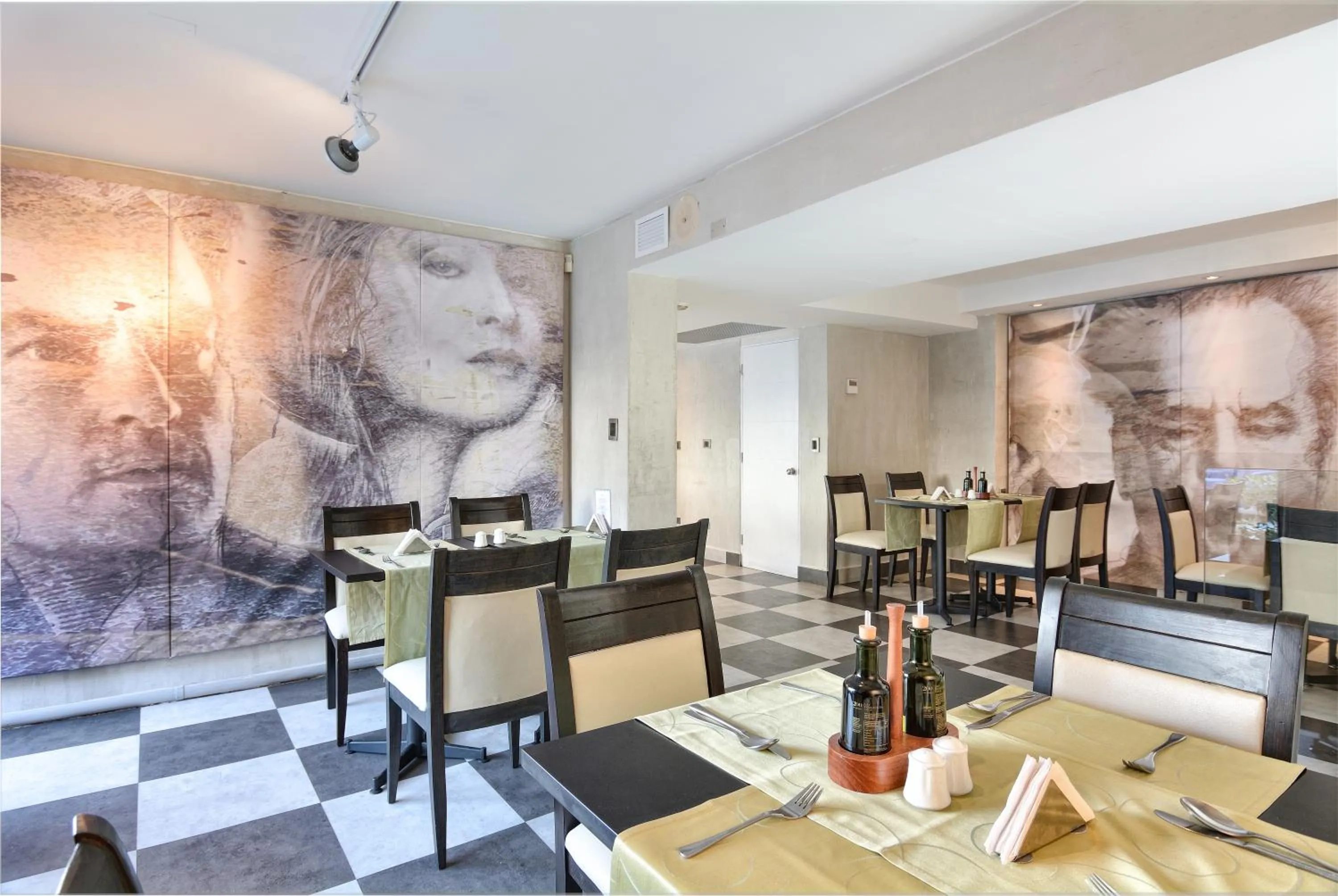 Food and drinks in Hotel Eurotel Providencia