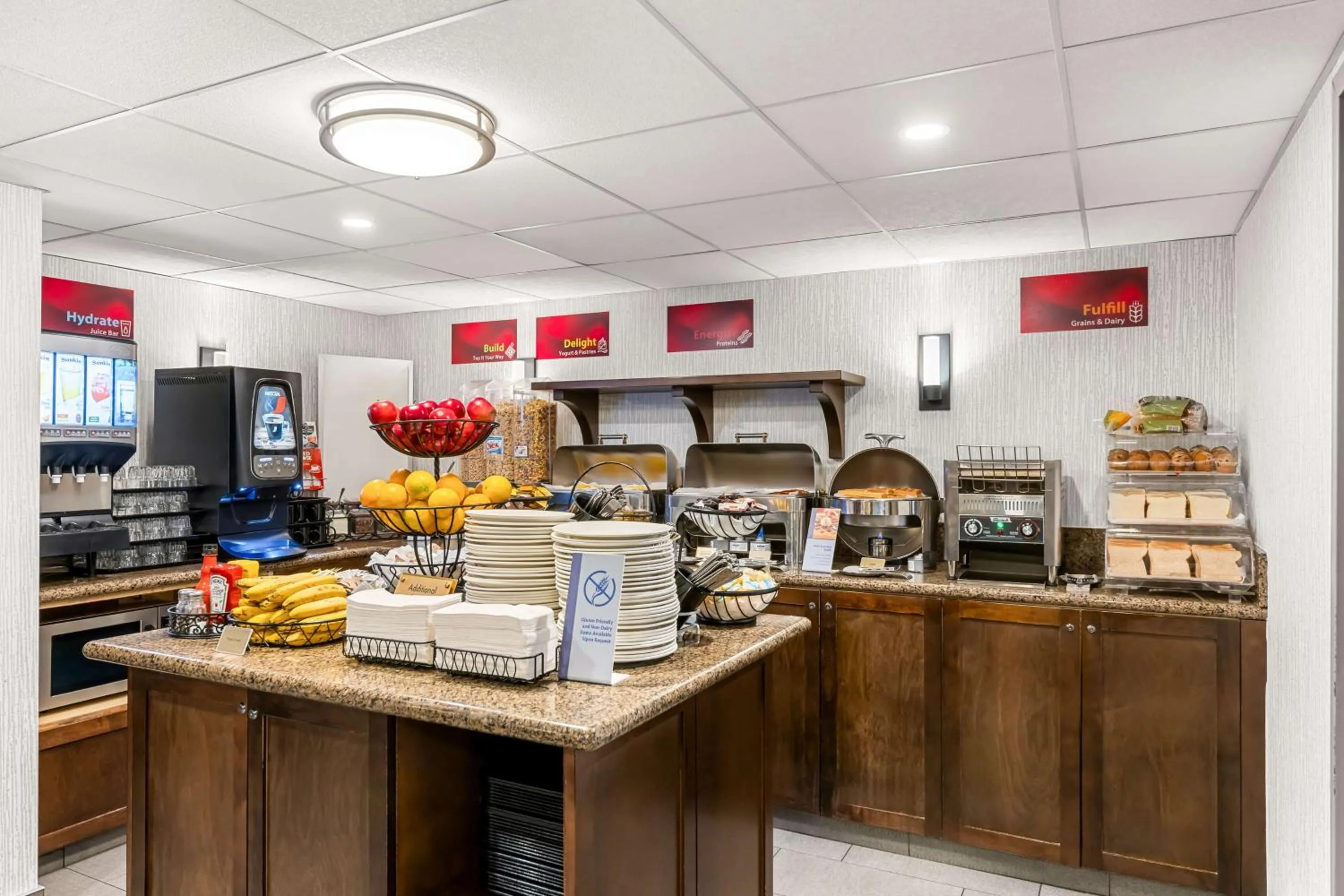 Breakfast in Best Western Plus Banff International Lodge