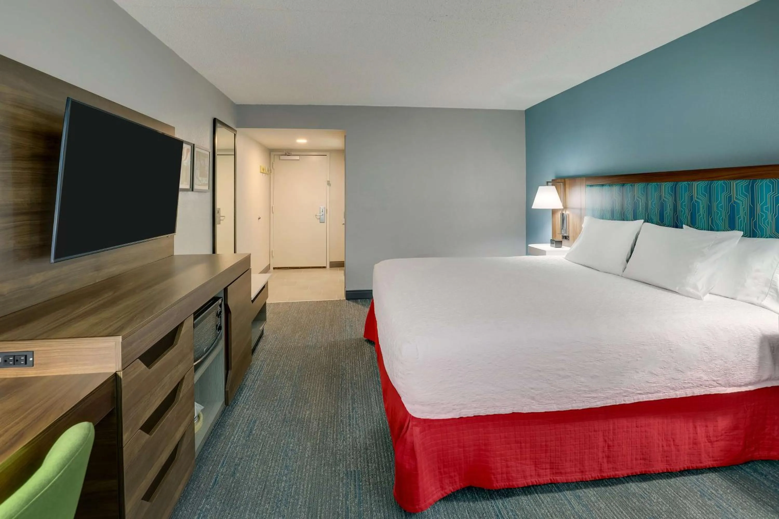 Bed in Hampton Inn Lebanon