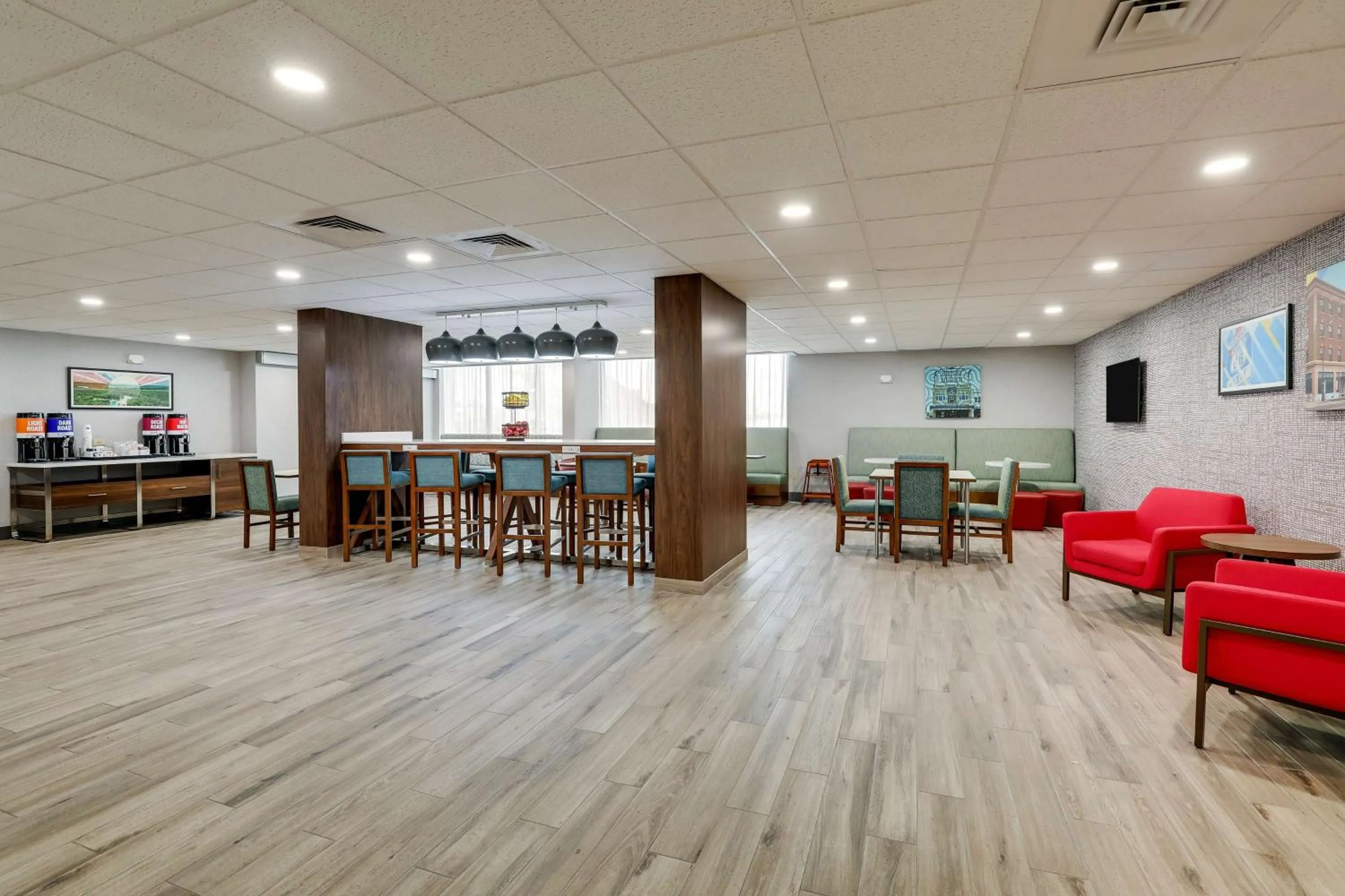 Lobby or reception in Hampton Inn Lebanon