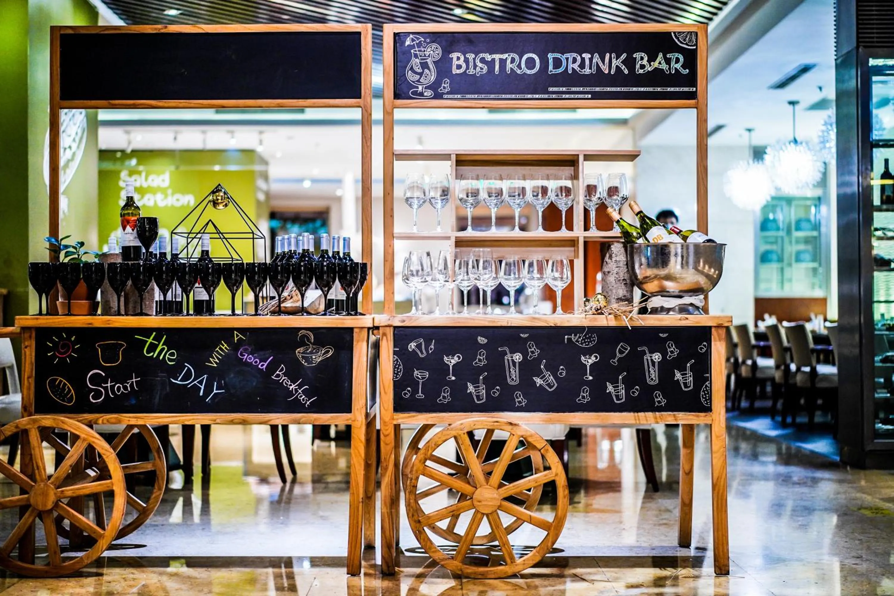 Restaurant/places to eat in Beijing Marriott Hotel Northeast