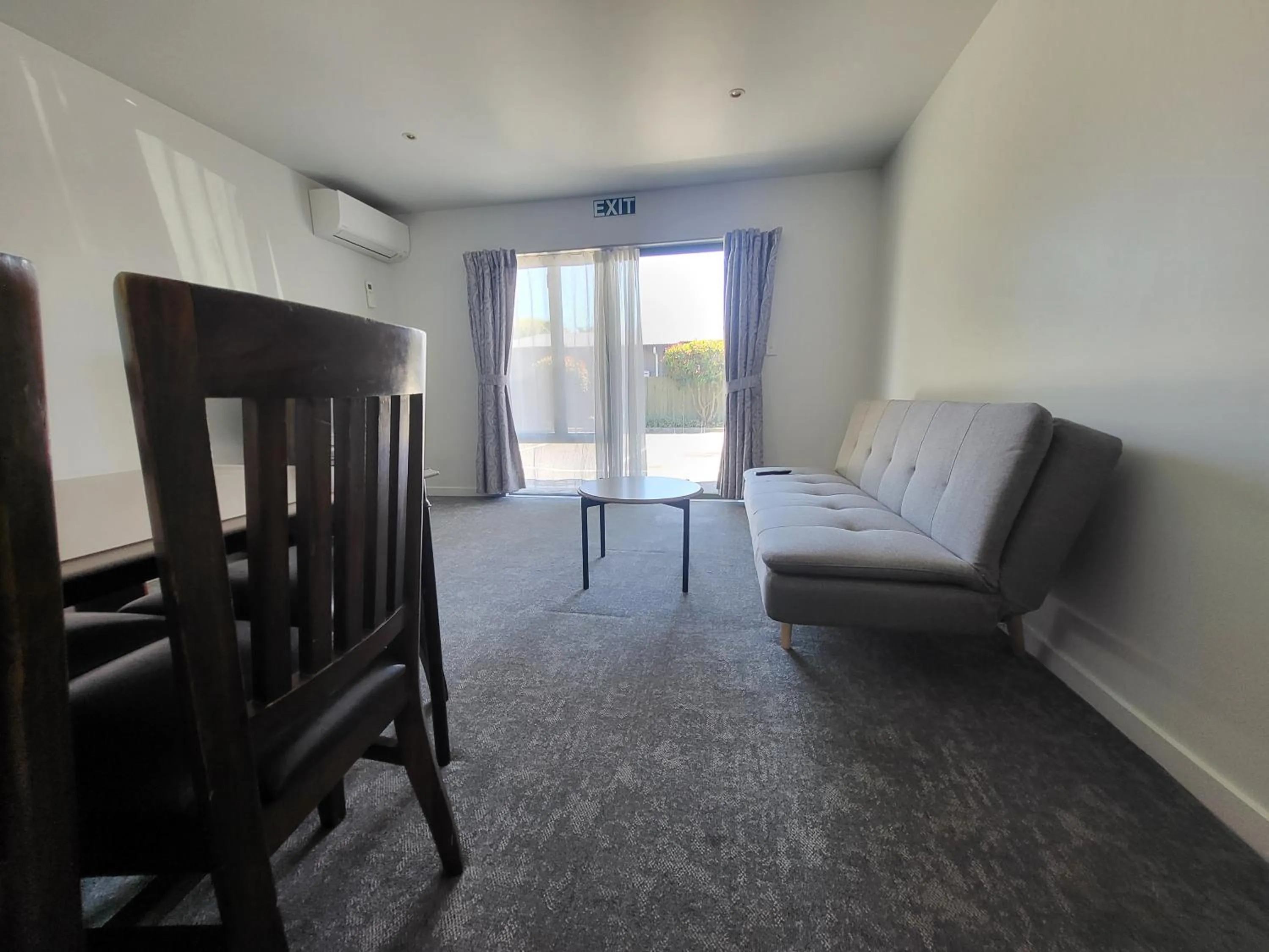 Courtesy Court Motel