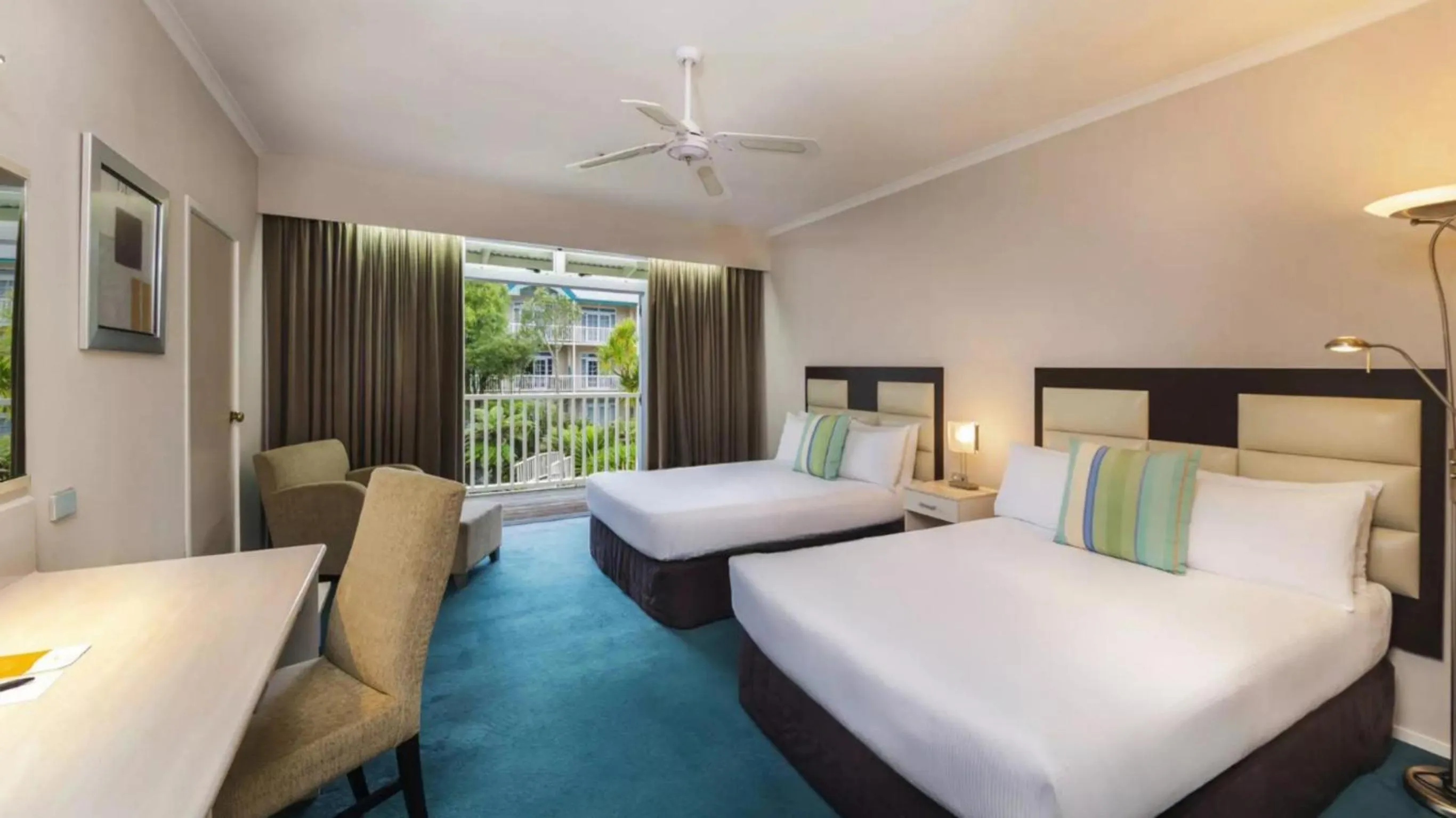 Bedroom, Bed in Wairakei Resort Taupo