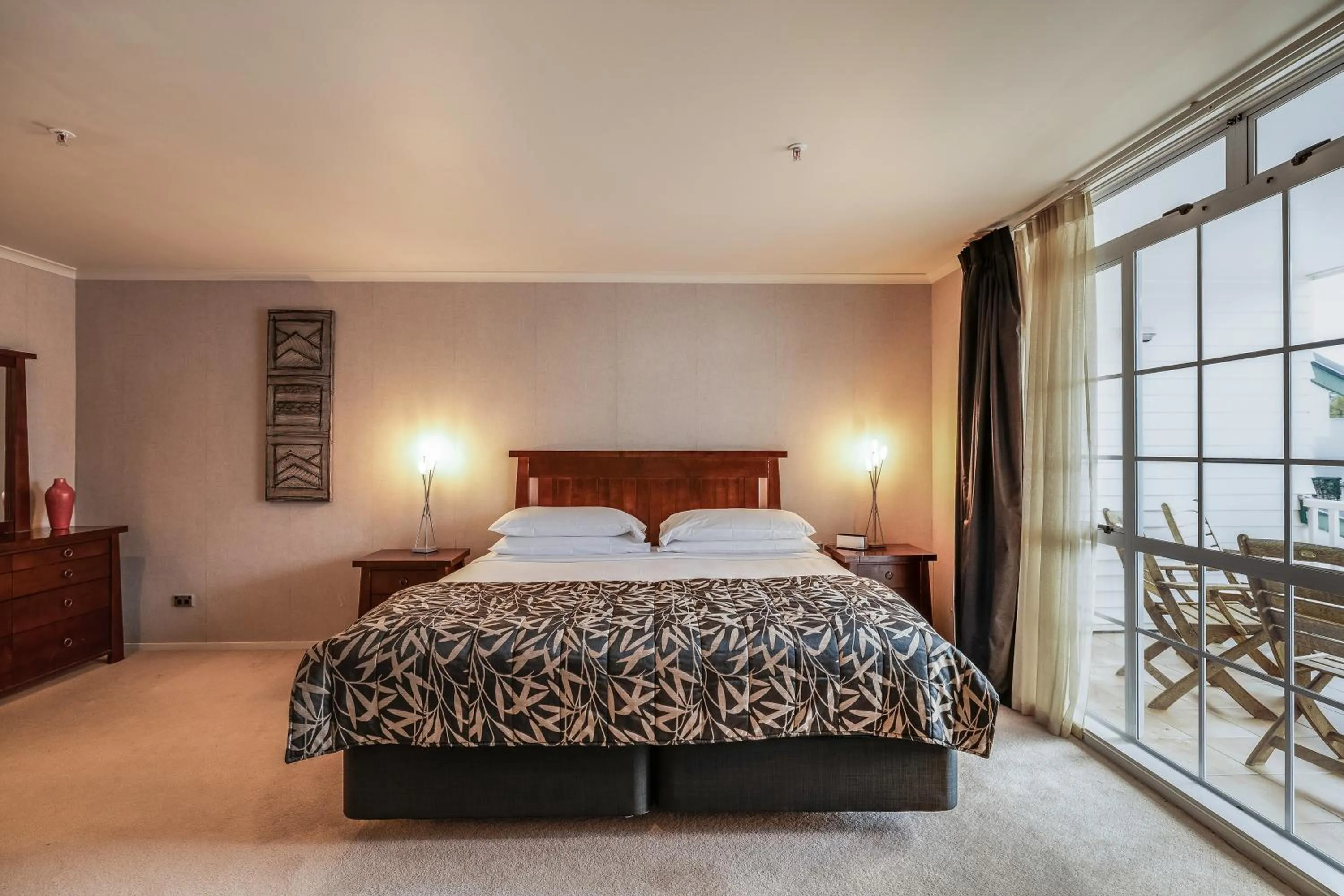 Bed in Wairakei Resort Taupo