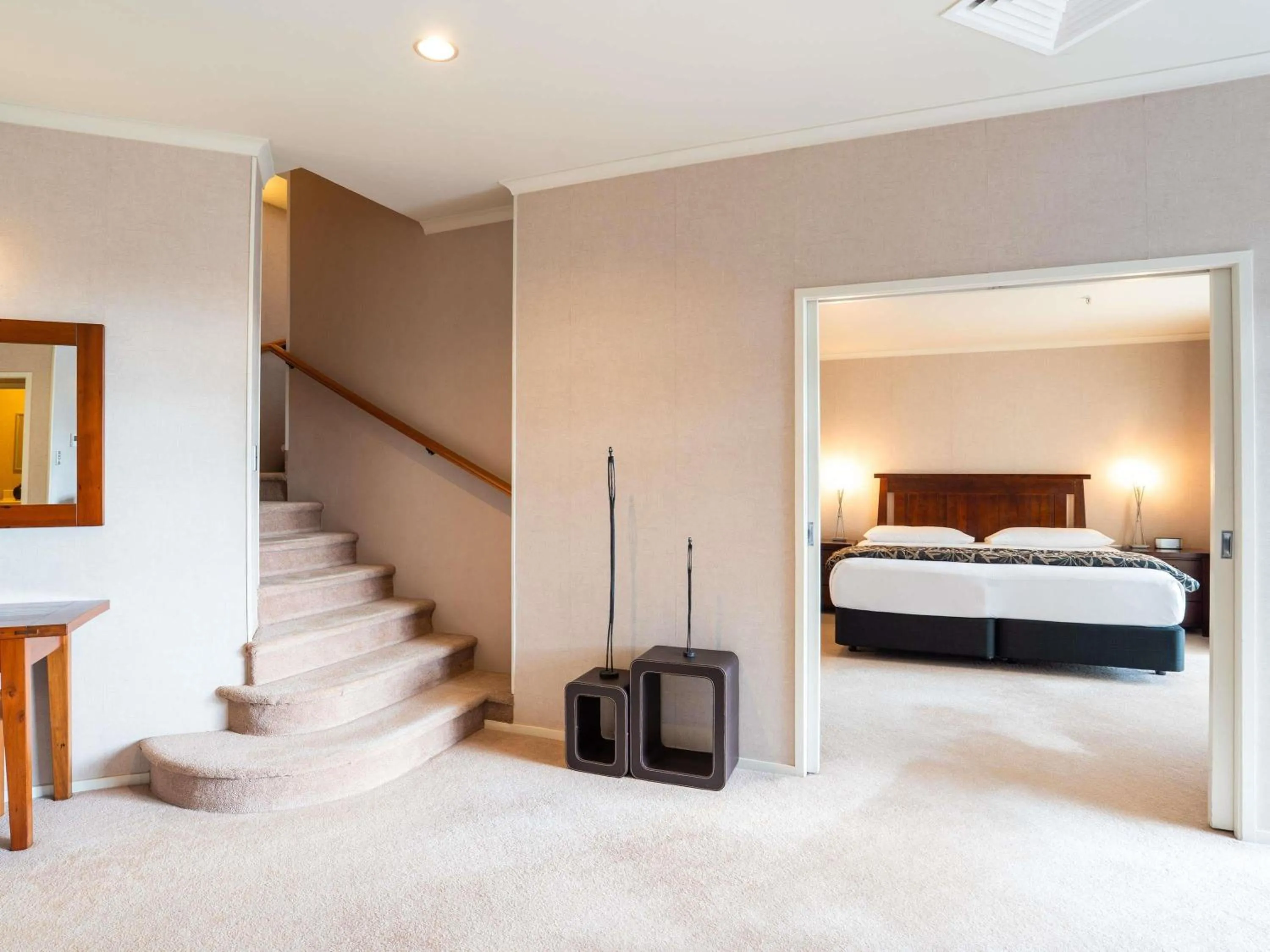 Bedroom, Bed in Wairakei Resort Taupo