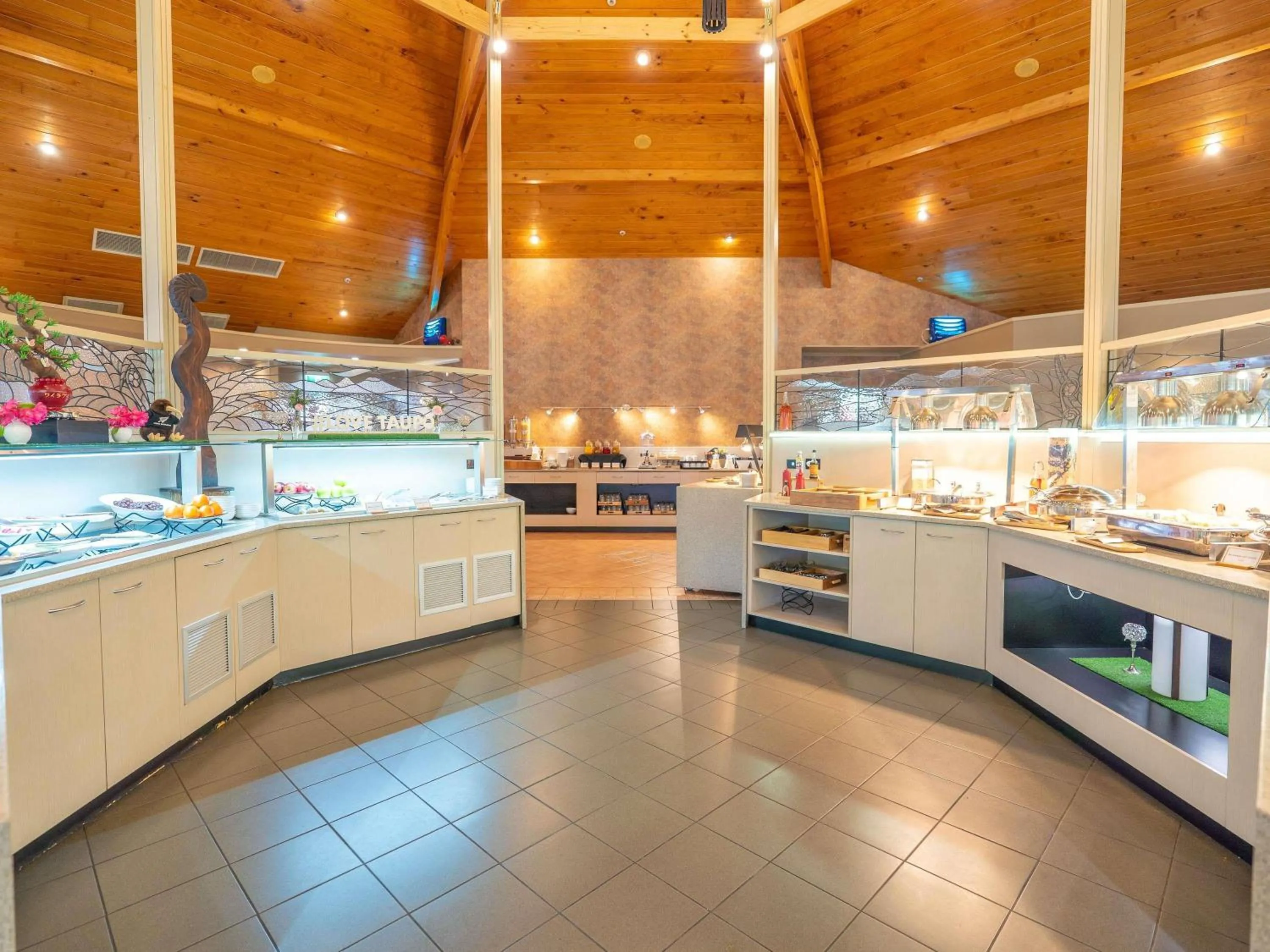 Restaurant/places to eat in Wairakei Resort Taupo