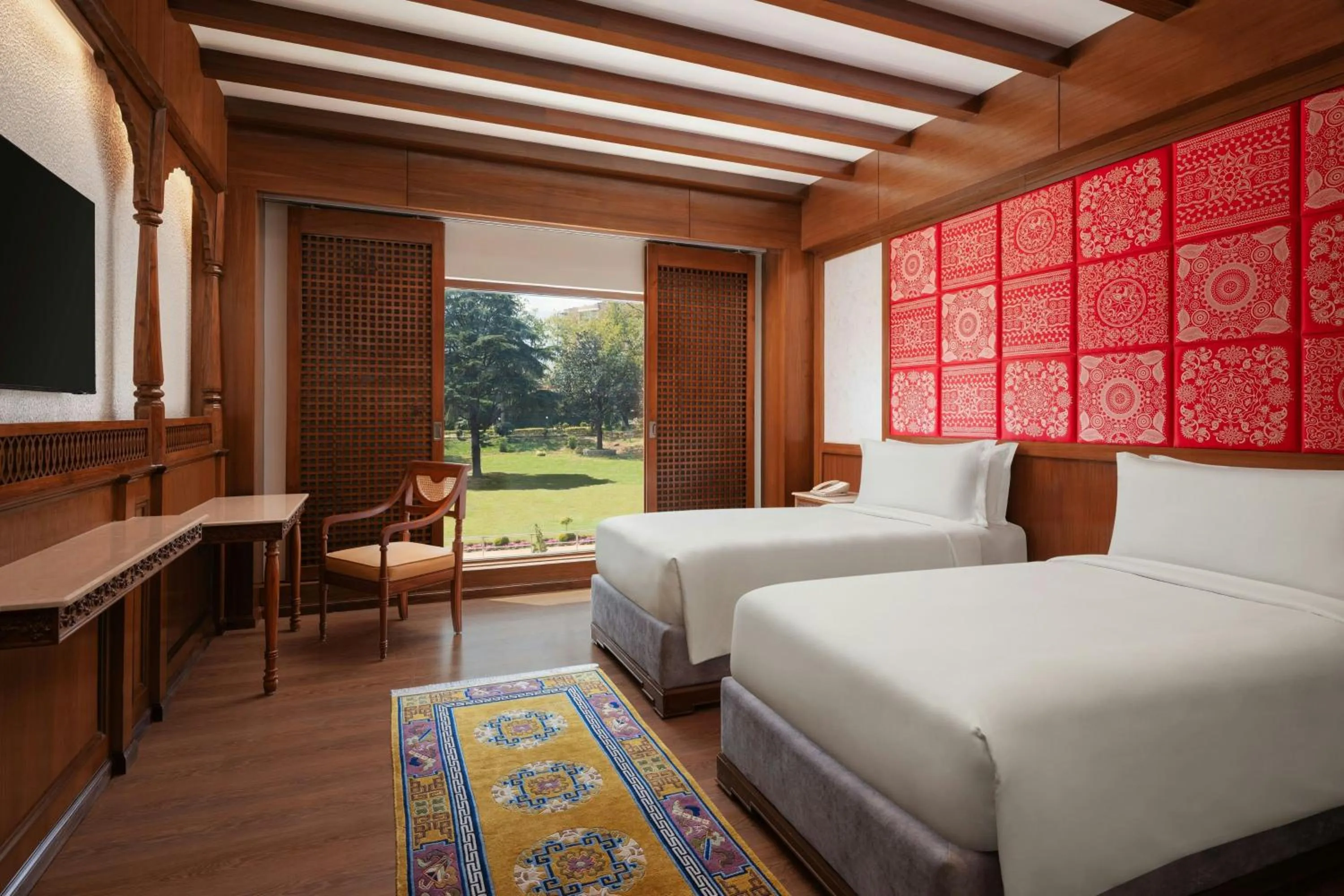 Photo of the whole room, Bed in The Soaltee Kathmandu, Autograph Collection