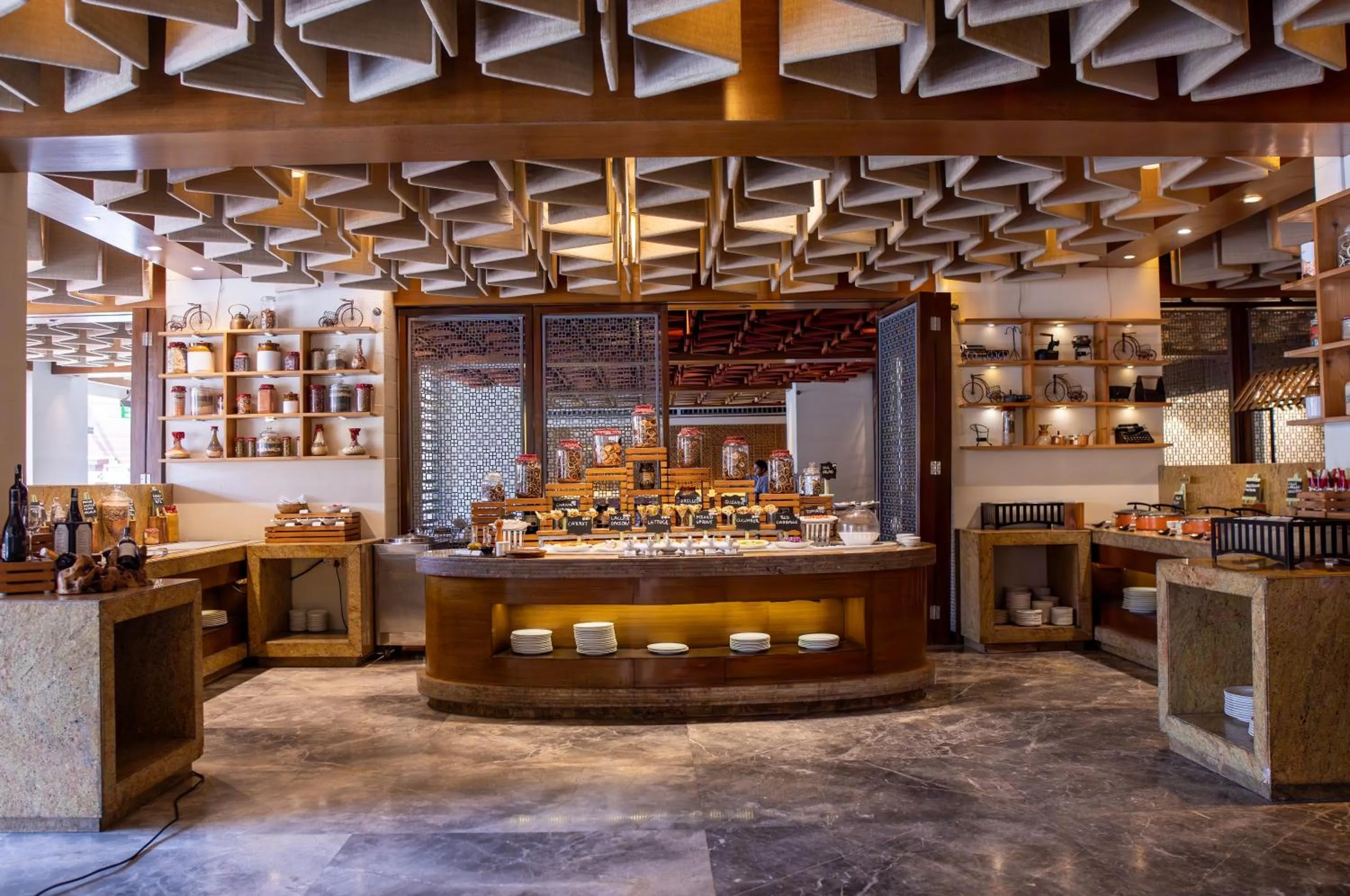 Restaurant/places to eat in The Soaltee Kathmandu, Autograph Collection