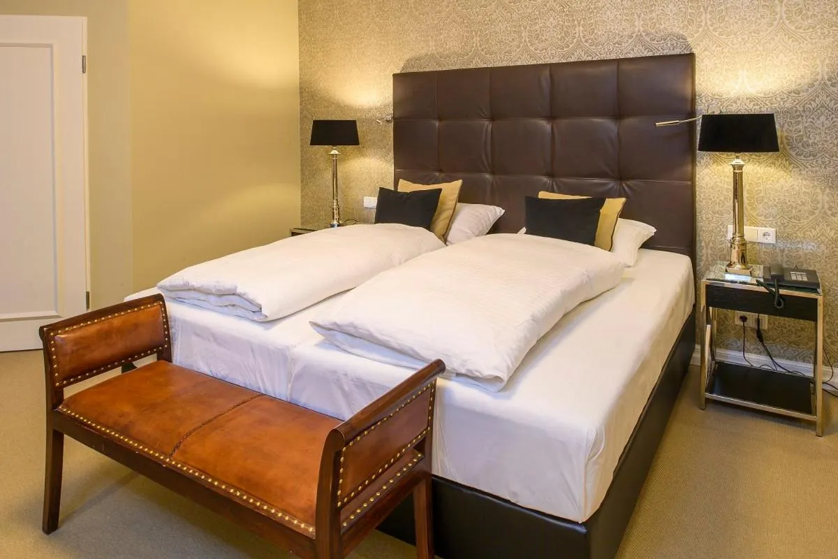 Bed in Landhotel Donner