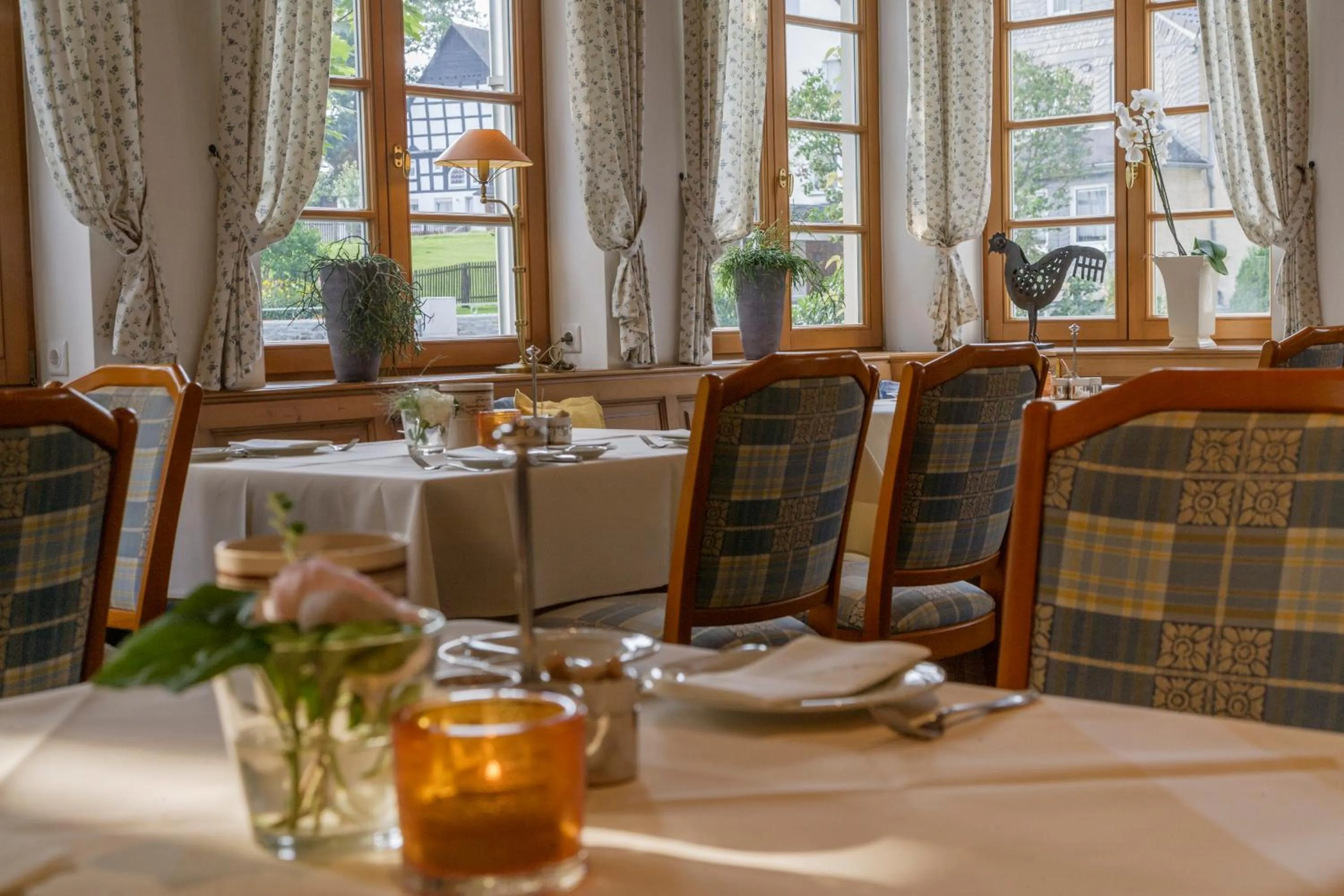 Restaurant/places to eat in Landhotel Donner