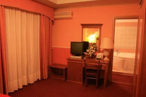 Decorative detail in MARCHESINA RESORT srls