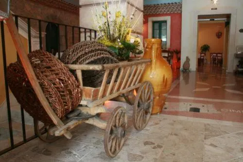 Lounge or bar in MARCHESINA RESORT srls