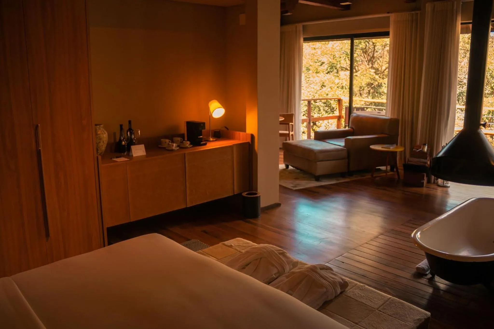 Photo of the whole room, Bed in Botanique Hotel Experience - Campos do Jordão