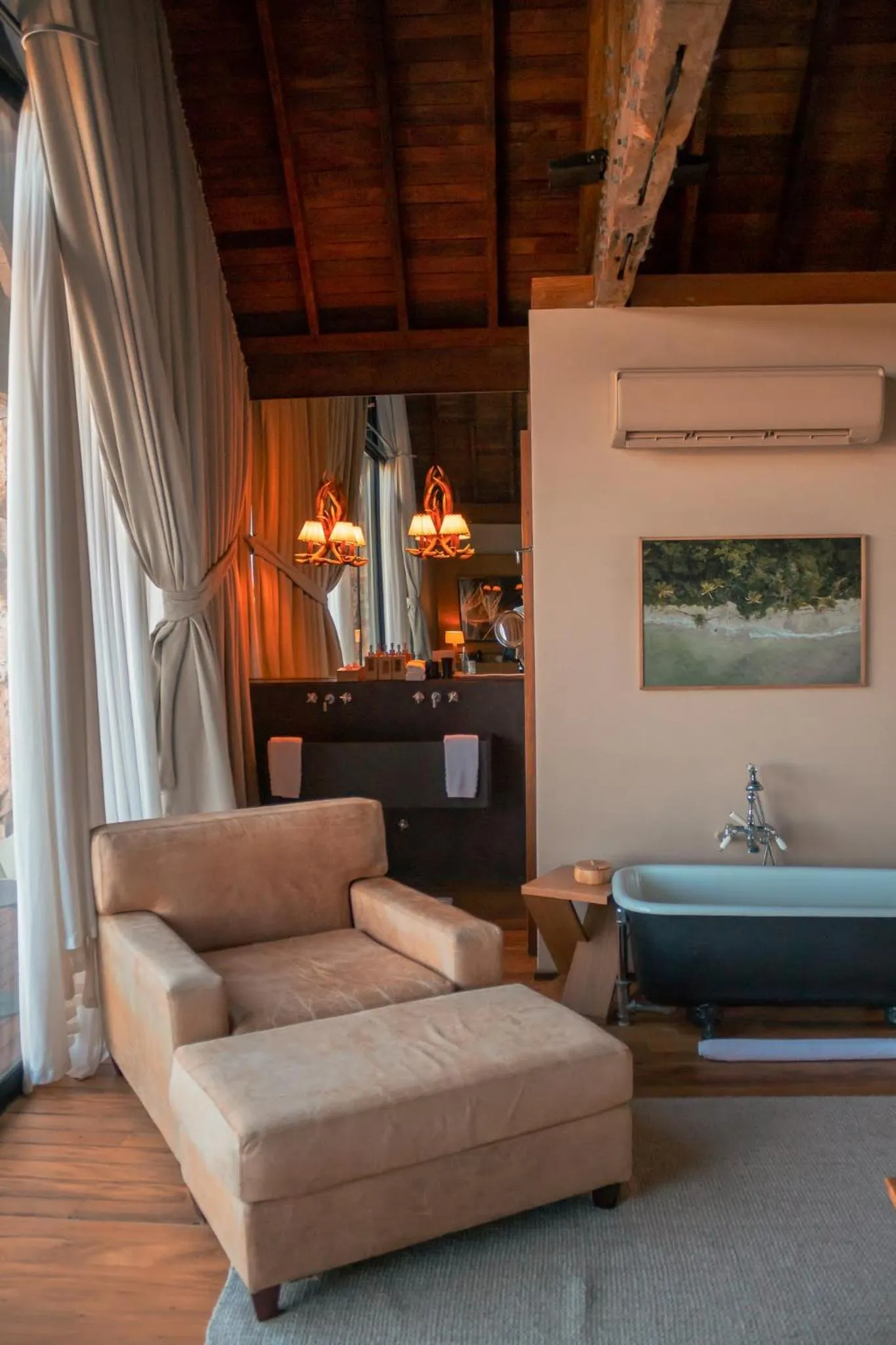 Photo of the whole room in Botanique Hotel Experience - Campos do Jordão