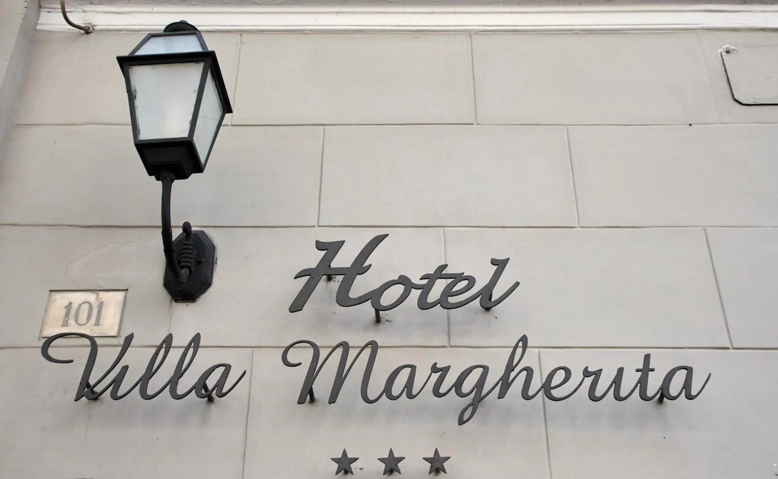 Property building in Villa Margherita