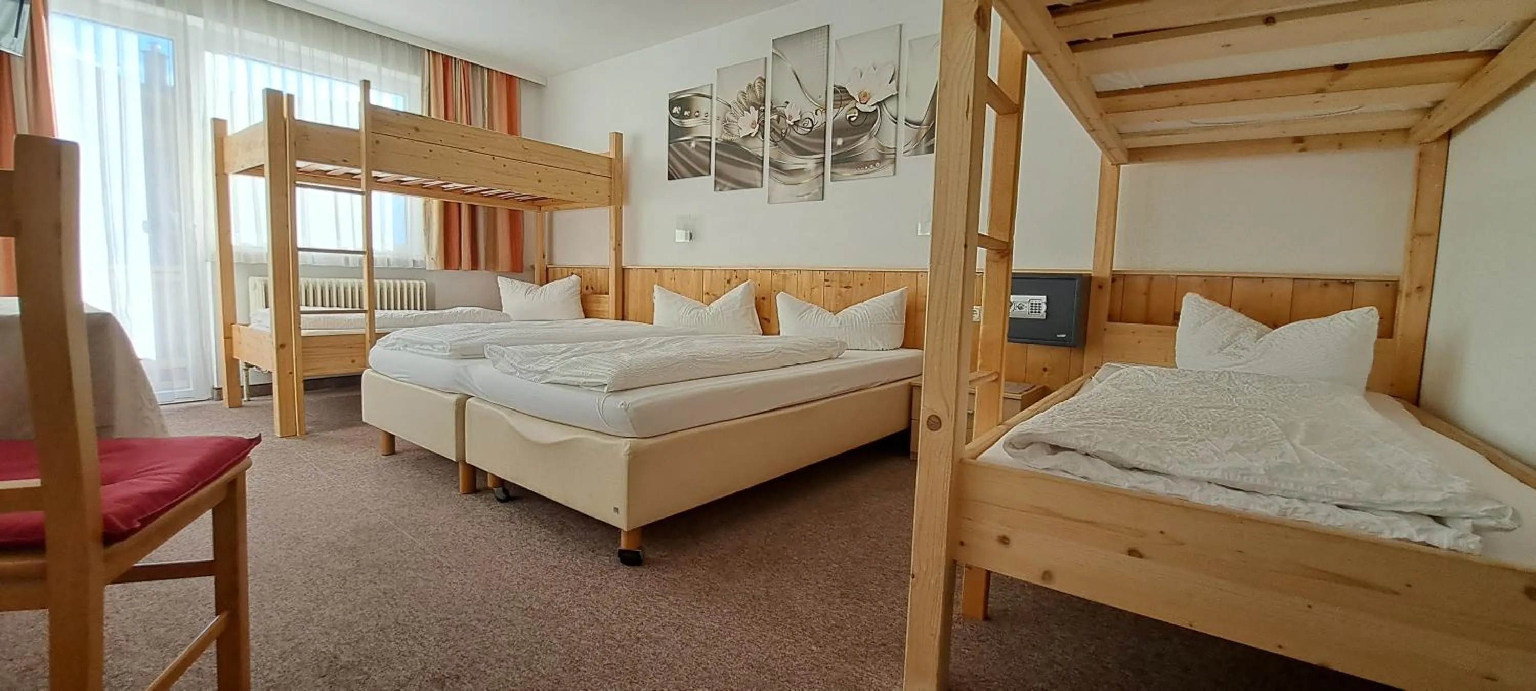 Bed in Gasthof Hotel Kirchenwirt