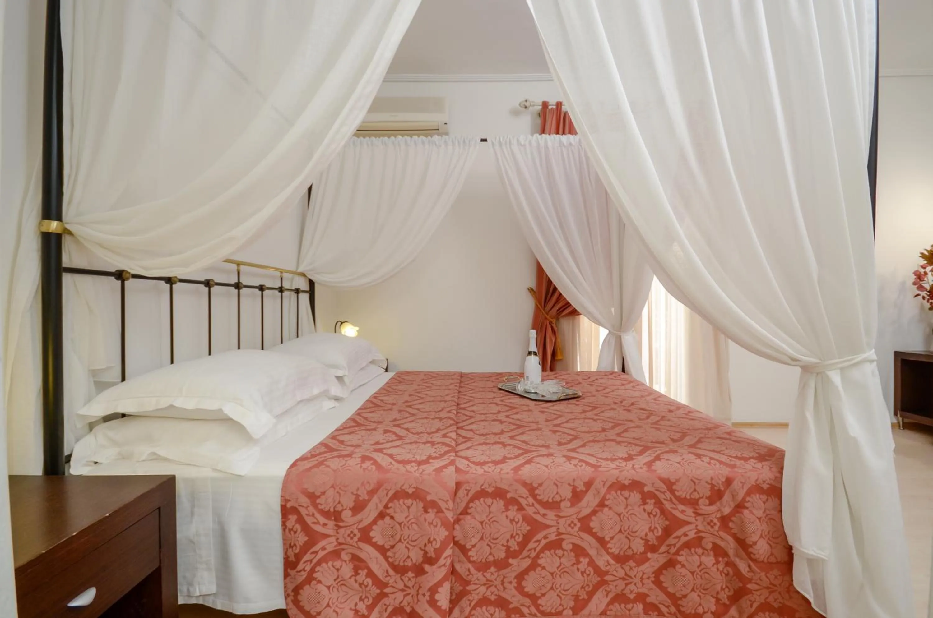 Bedroom, Bed in Aeolis Boutique Hotel