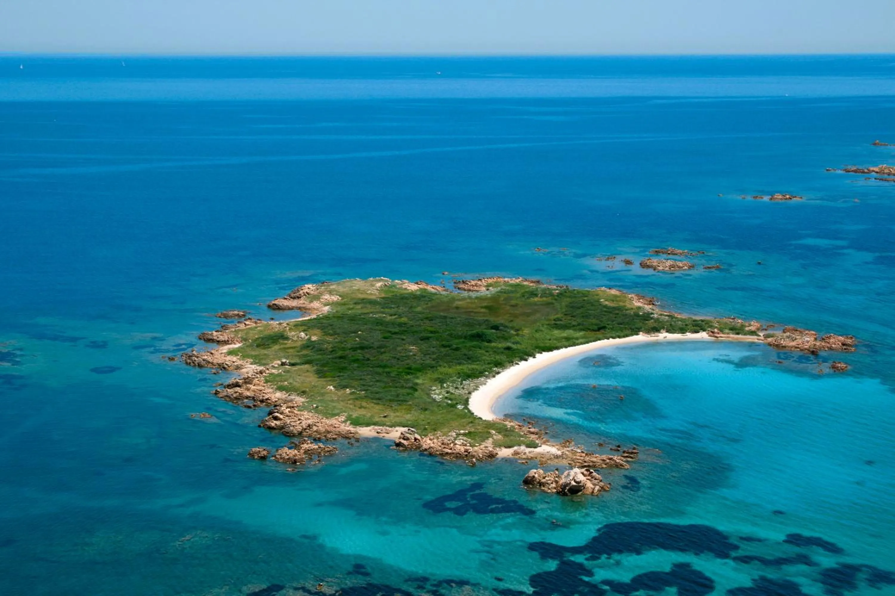 Property building in Felix Hotels - Hotel Residence Porto San Paolo