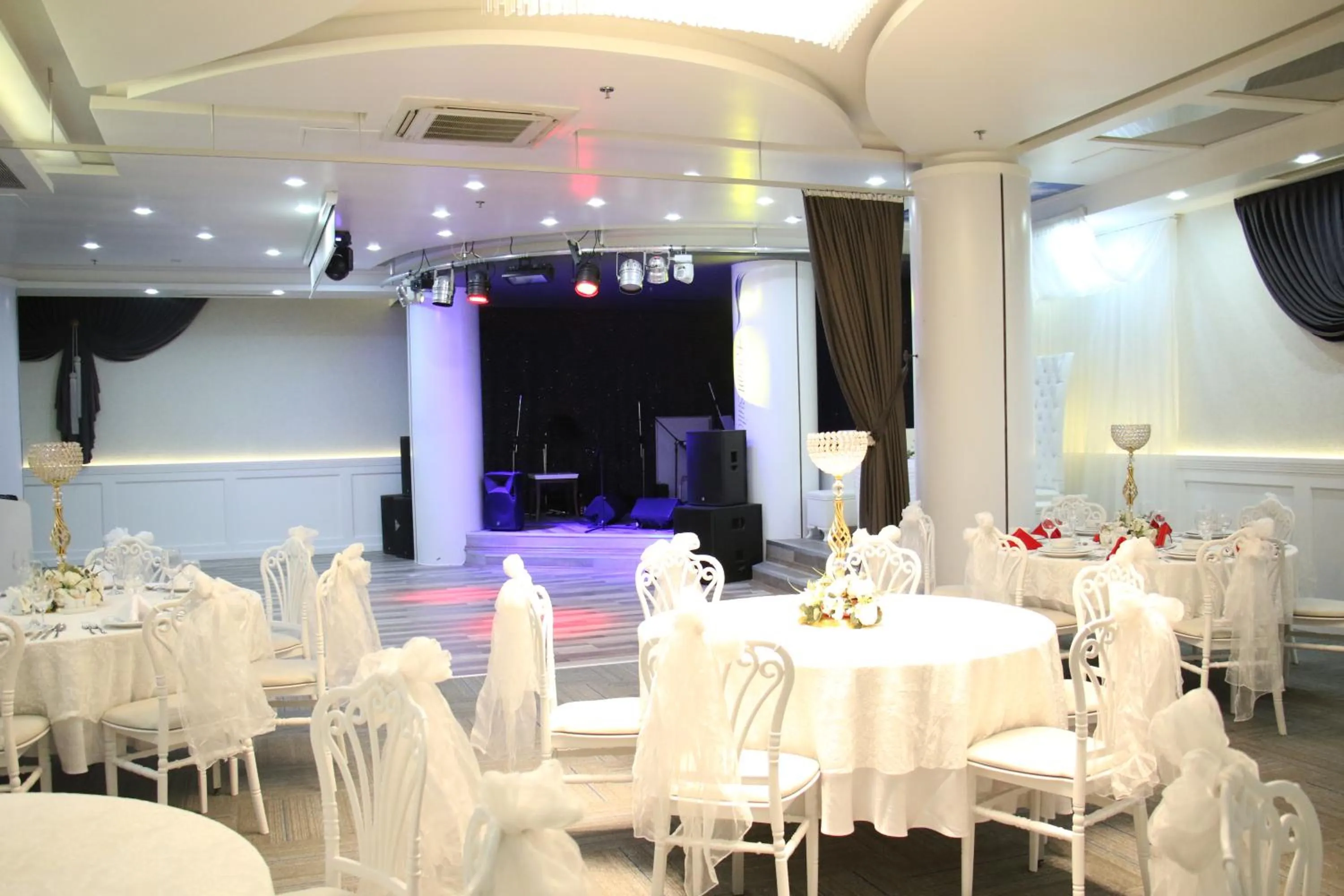 Banquet/Function facilities in Forum Suite Otel