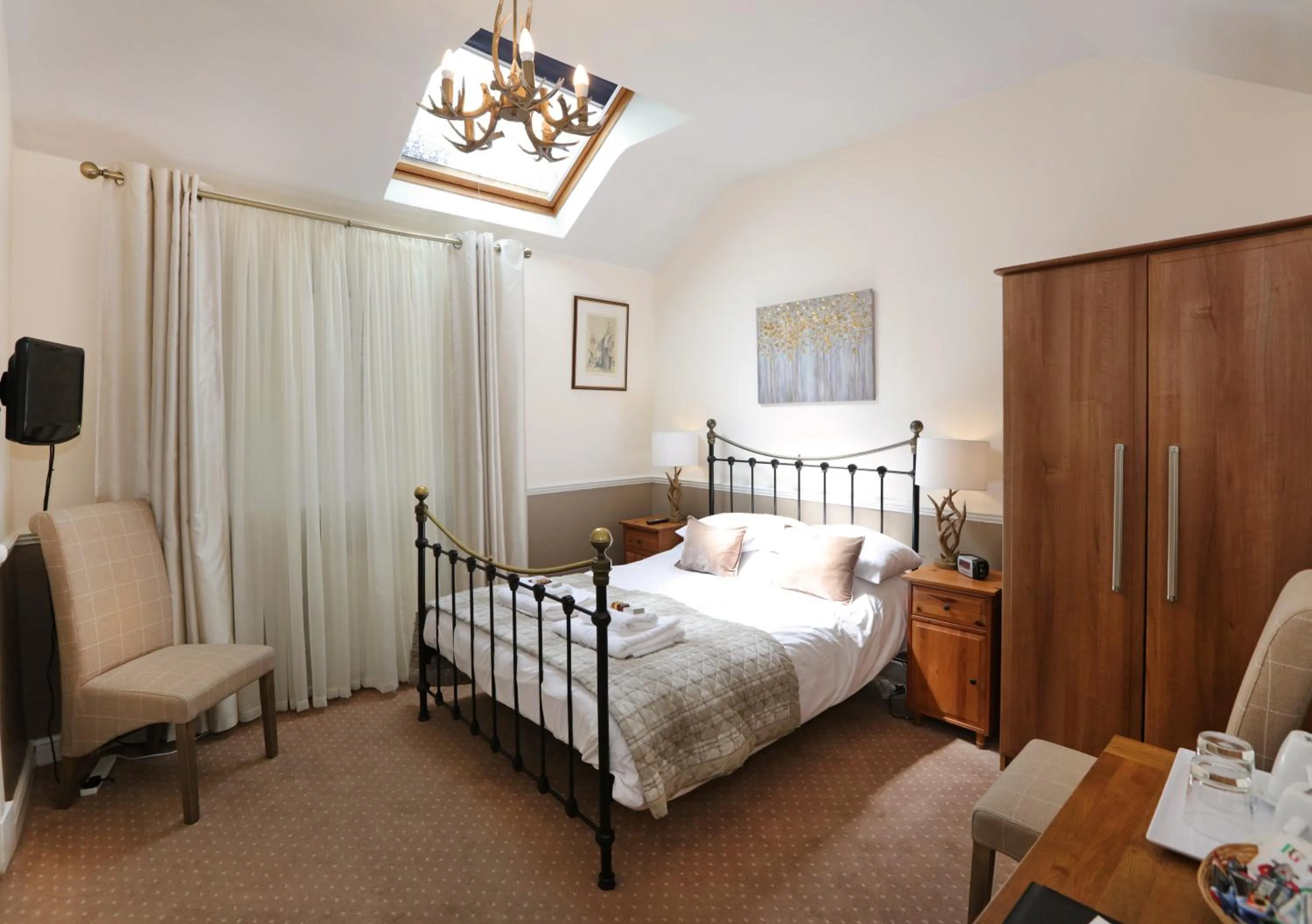 Bedroom, Bed in Ard Na Said