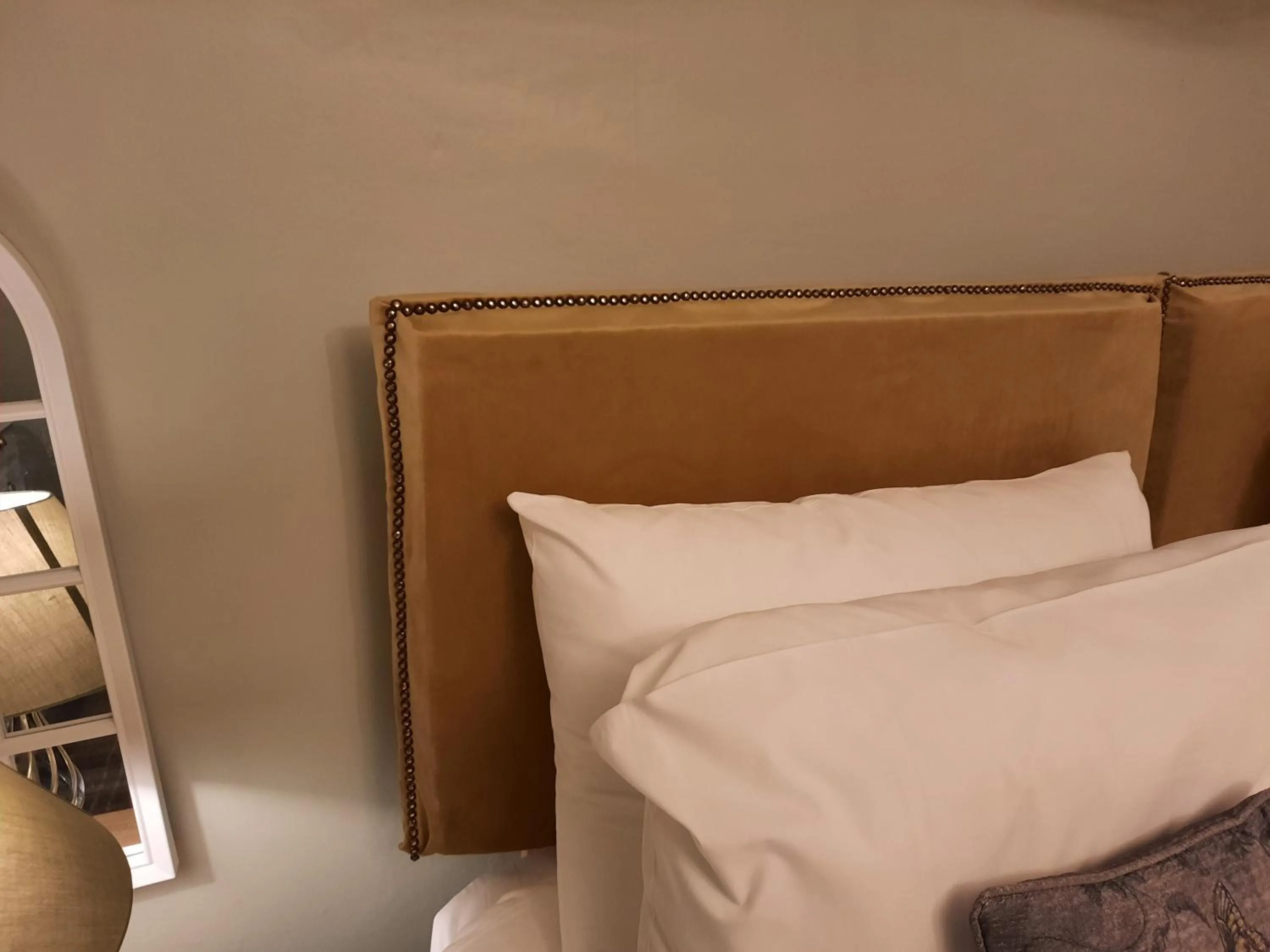 Decorative detail, Bed in Argyle Guest House