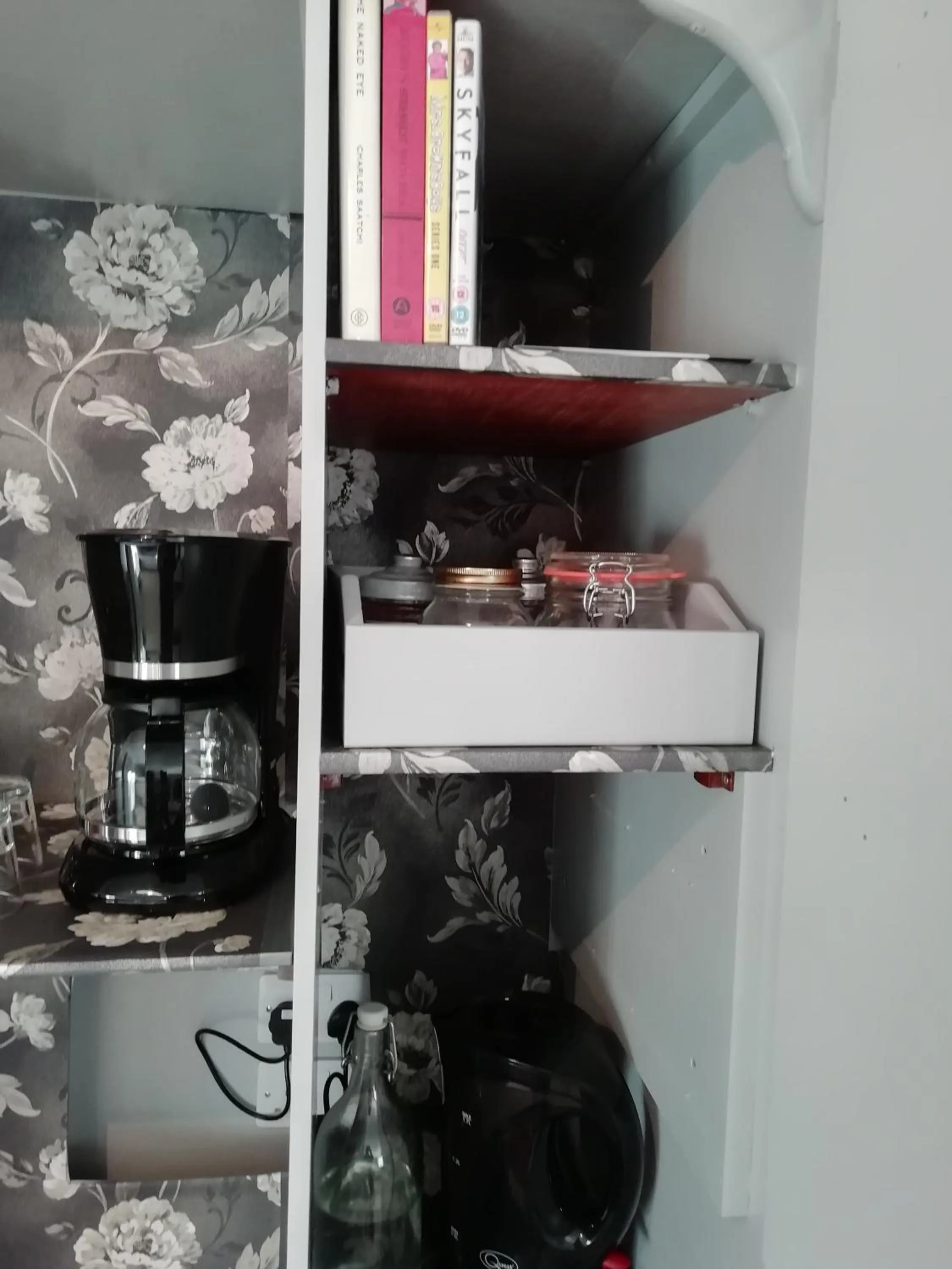 Coffee/tea facilities in Argyle Guest House