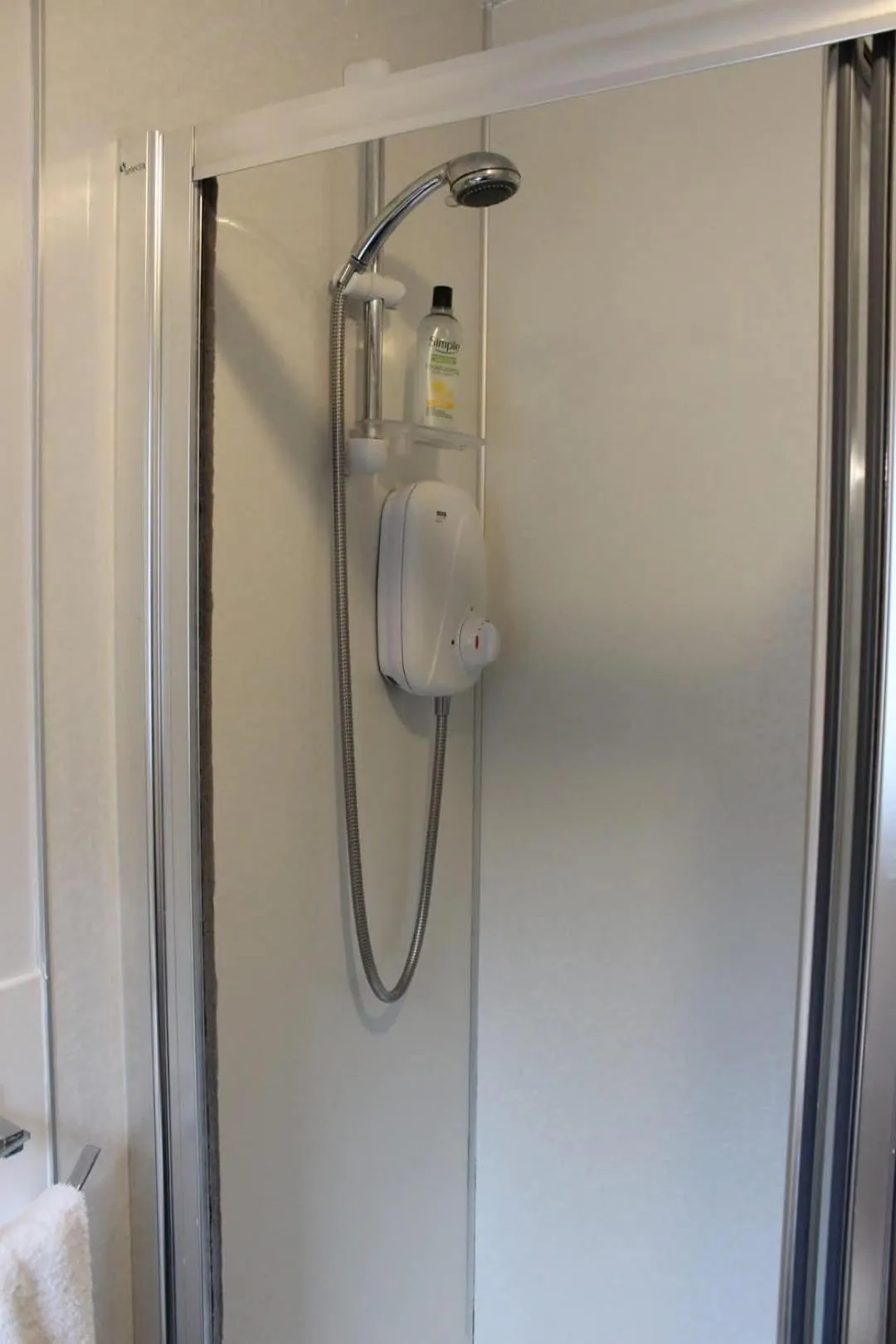 Shower in Argyle Guest House