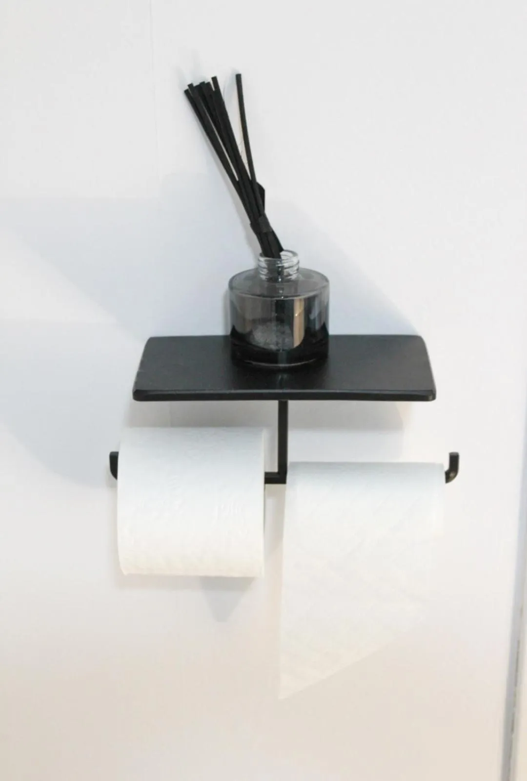 Bathroom in Argyle Guest House