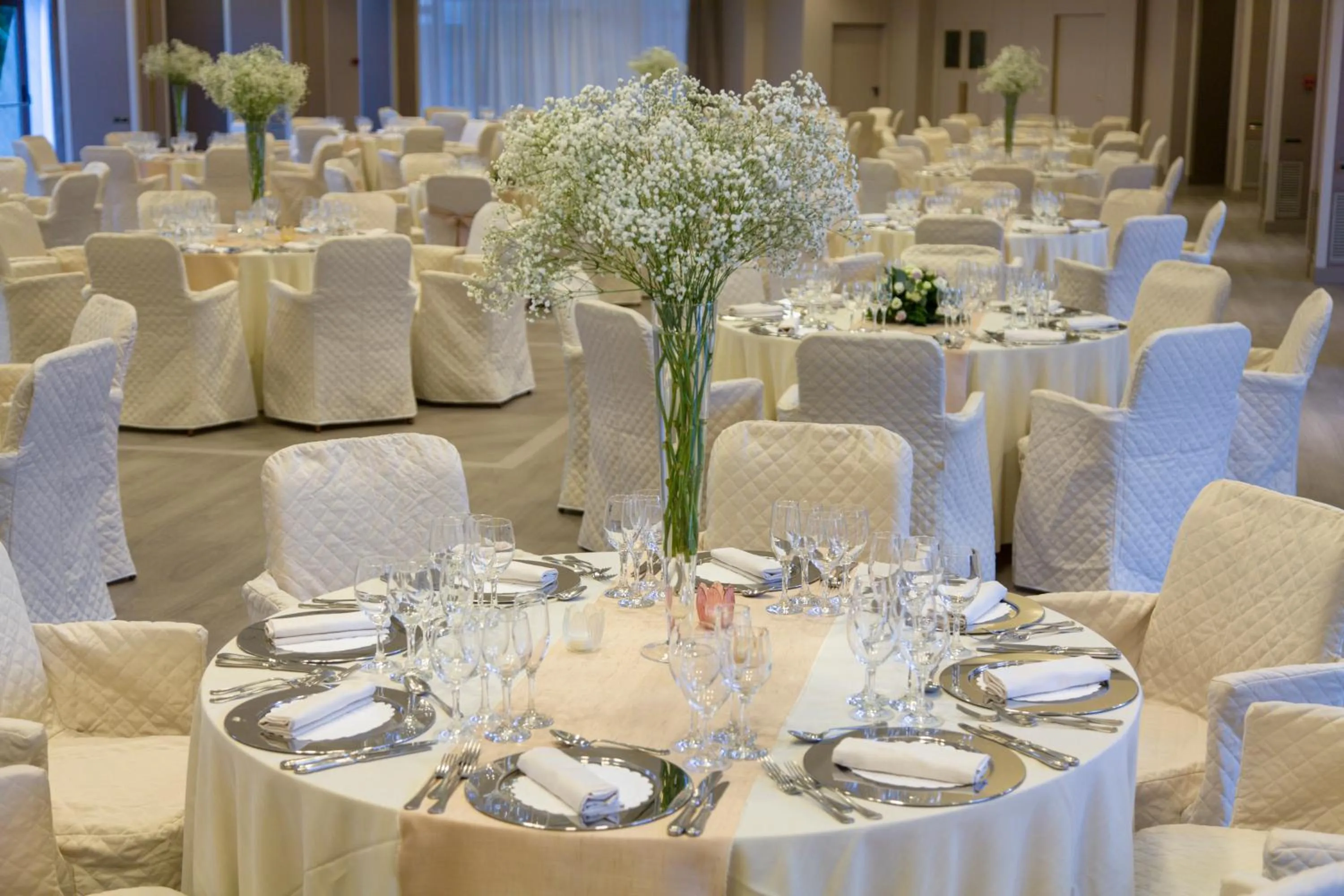 Restaurant/places to eat in Hotel Federico II