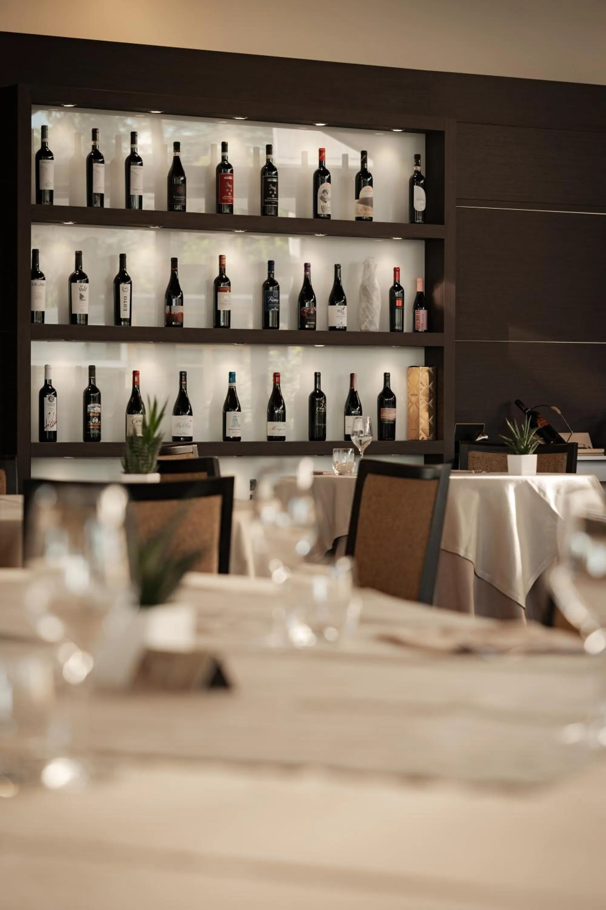 Restaurant/places to eat in Hotel Federico II