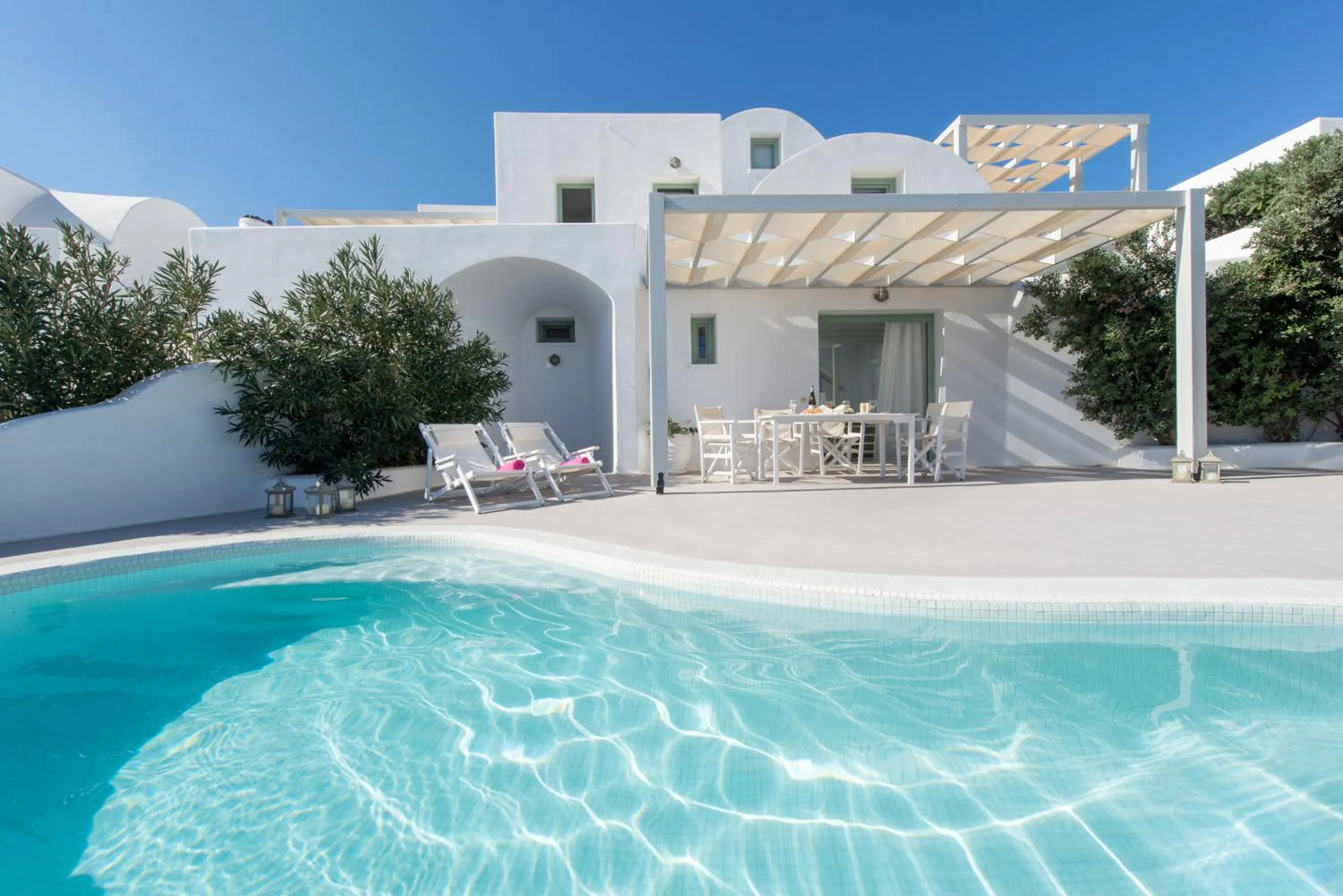 Property building in Aura Marina Apartments Santorini