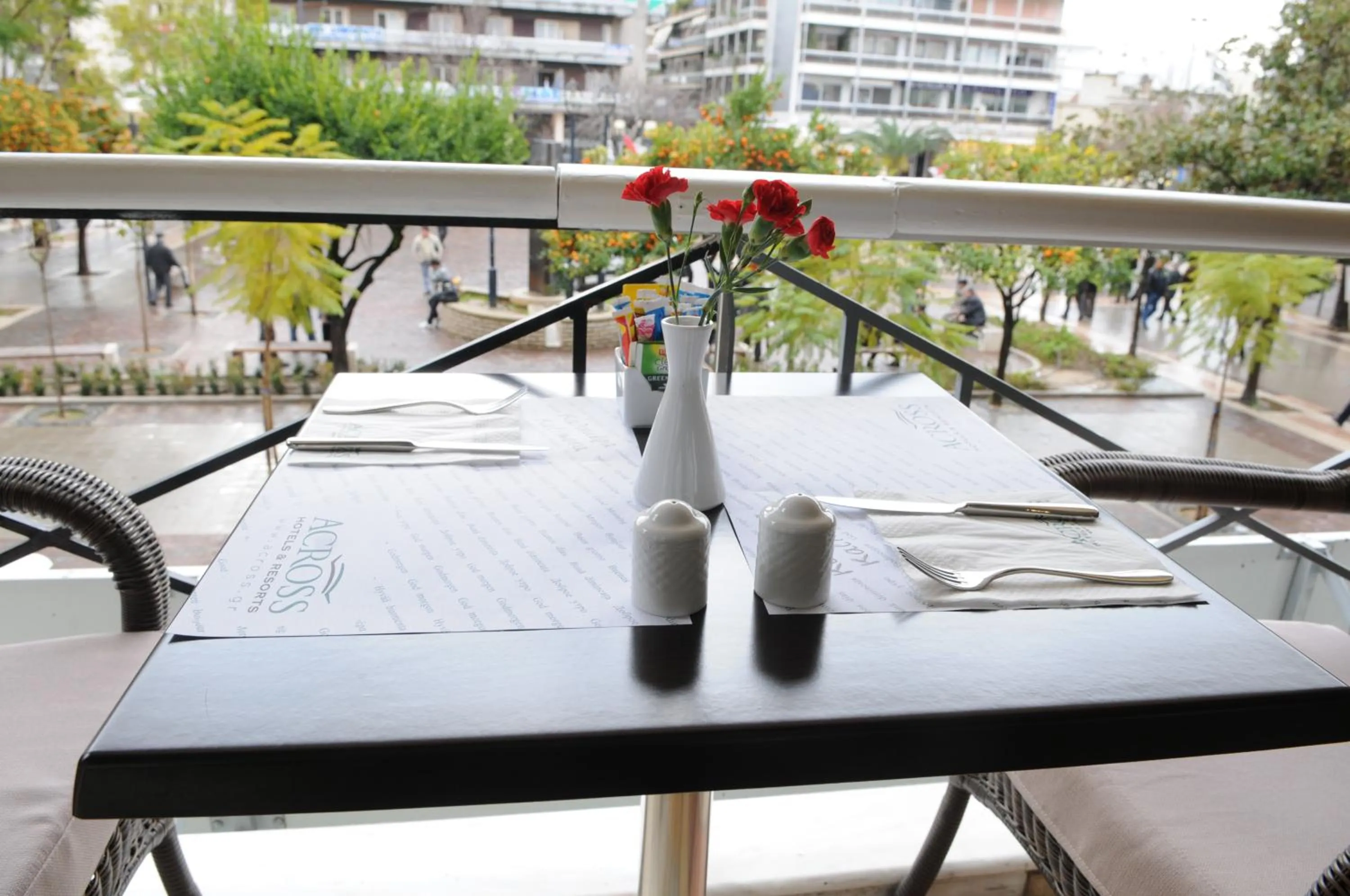 Restaurant/places to eat in Leto Boutique Hotel Agrinio