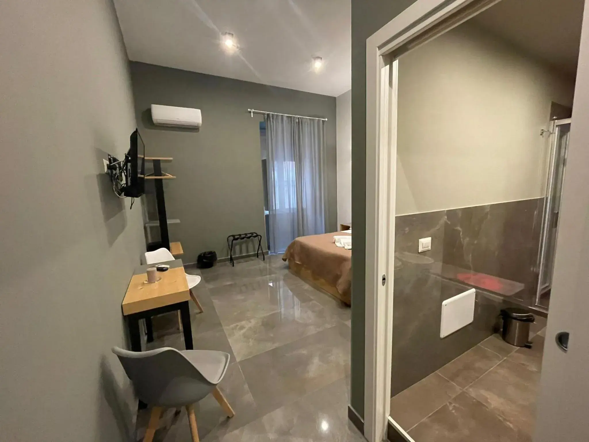 Superior Double Room in Be Italian Flat Bovio Superior Double Room in Be Italian Flat Bovio