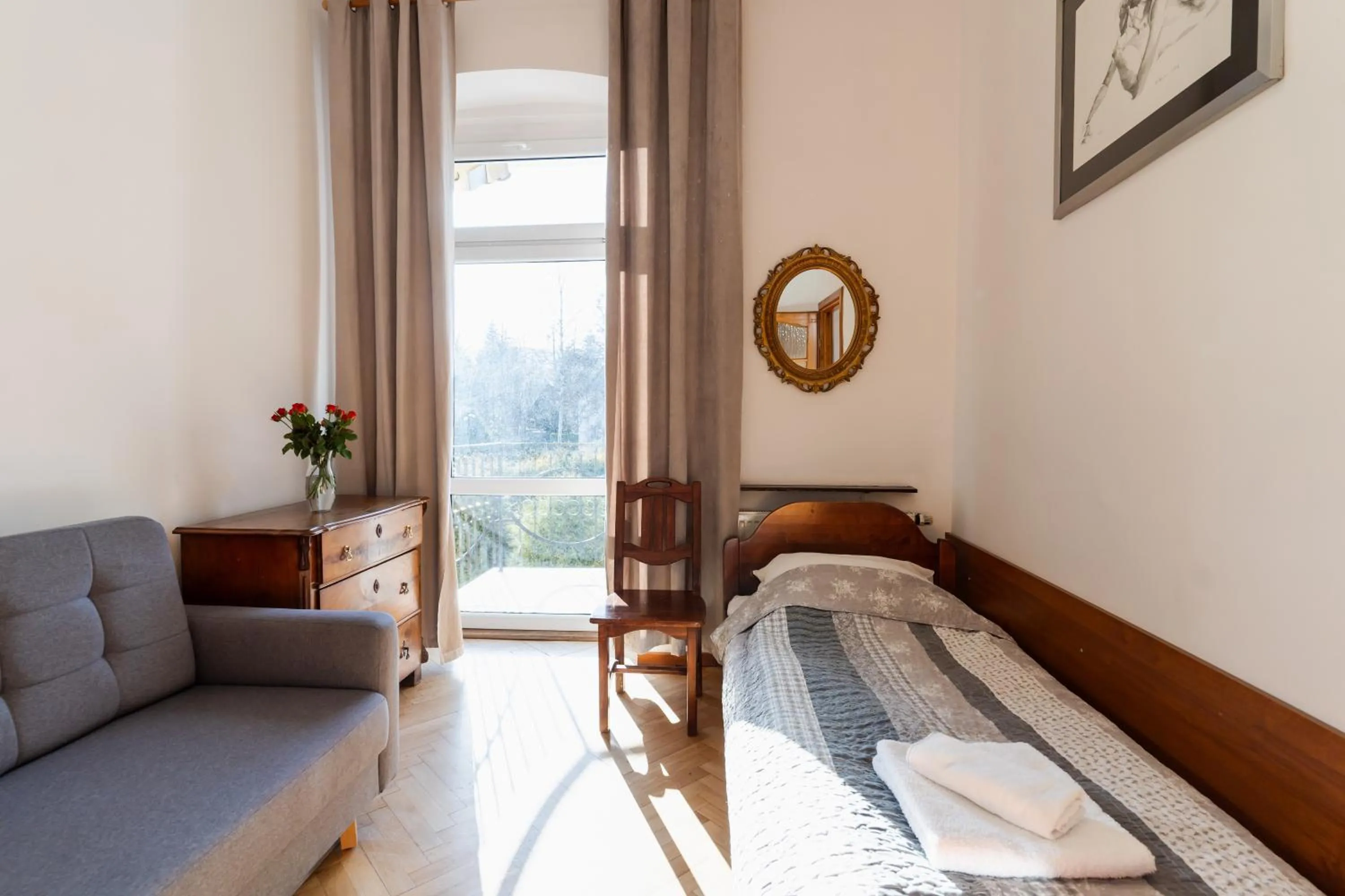 furniture, Bed in Hotel Europa