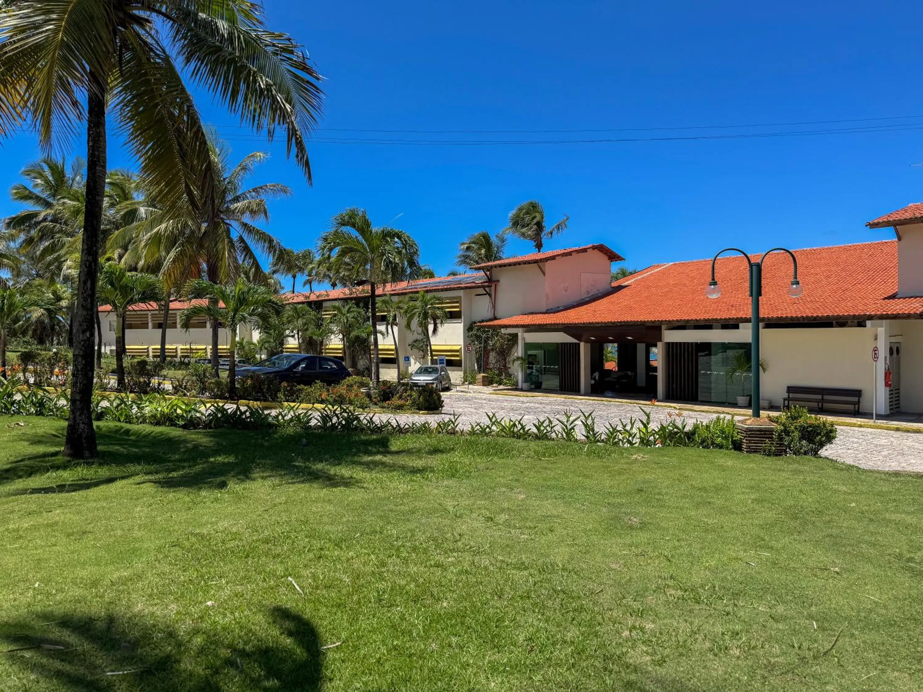 Property building in Hotel Marsol Beach Resort