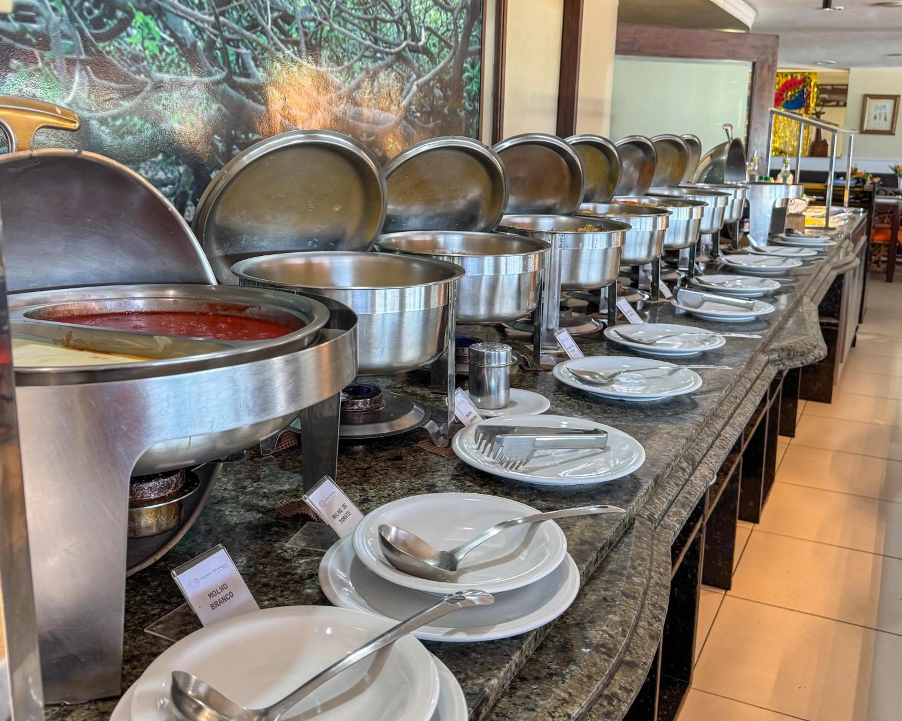 Restaurant/places to eat in Hotel Marsol Beach Resort