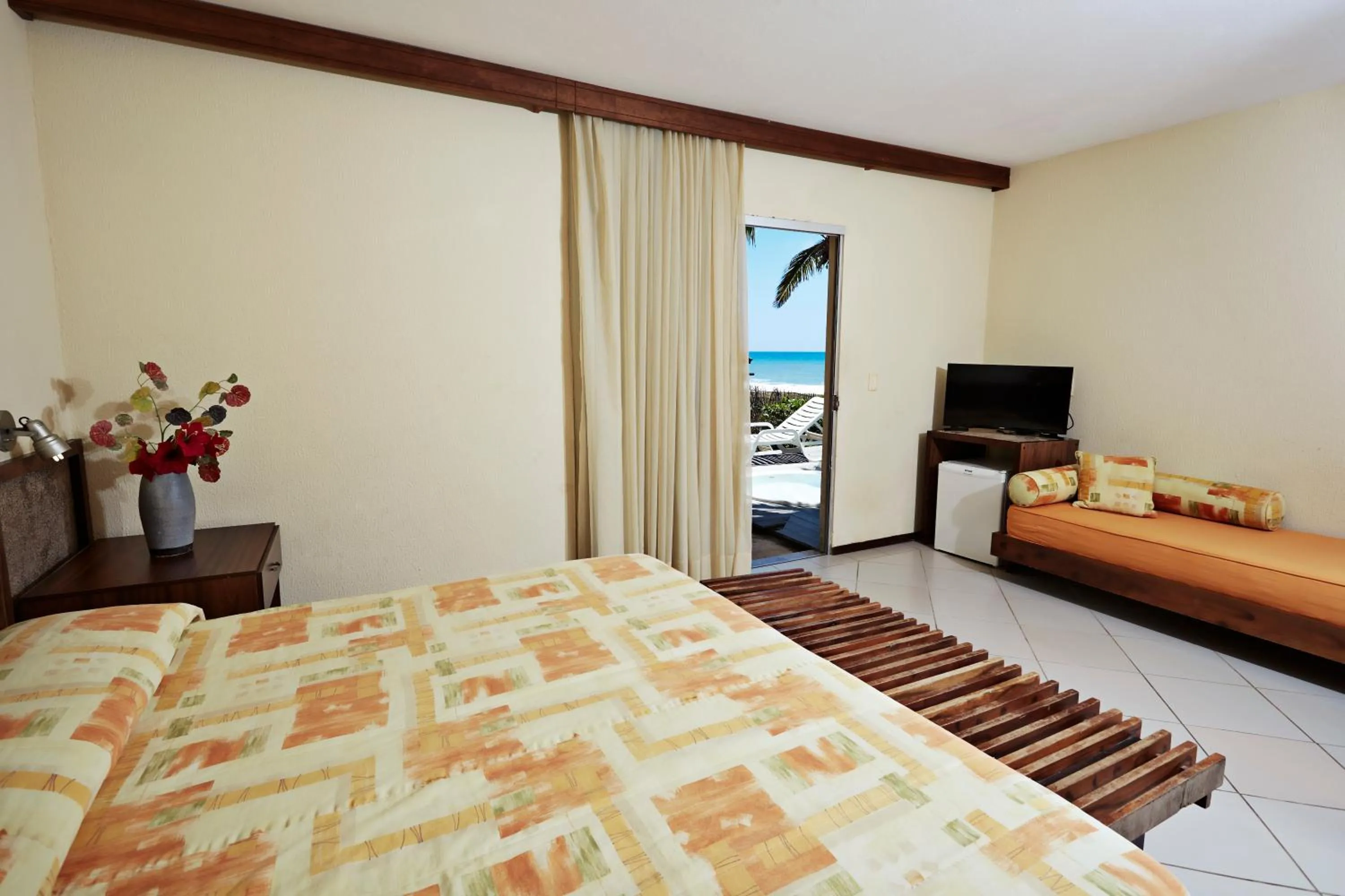 Bed in Hotel Marsol Beach Resort