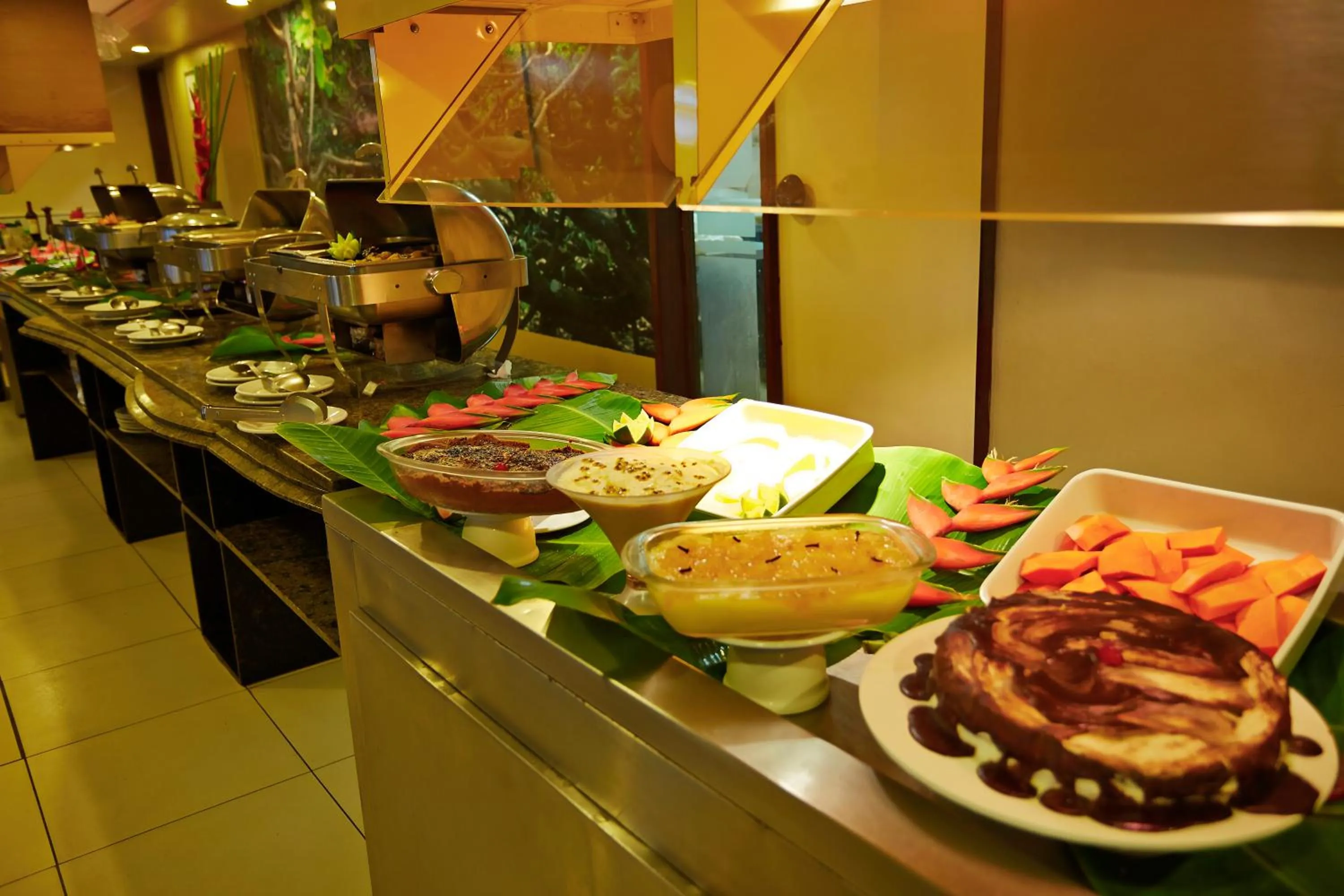 Restaurant/places to eat in Hotel Marsol Beach Resort