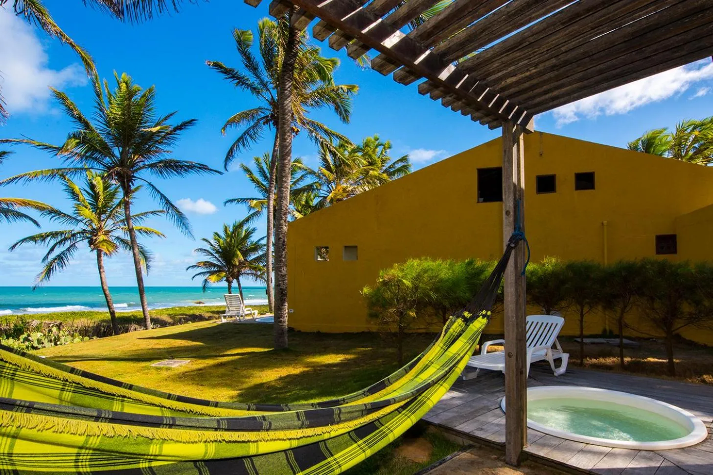 Patio in Hotel Marsol Beach Resort