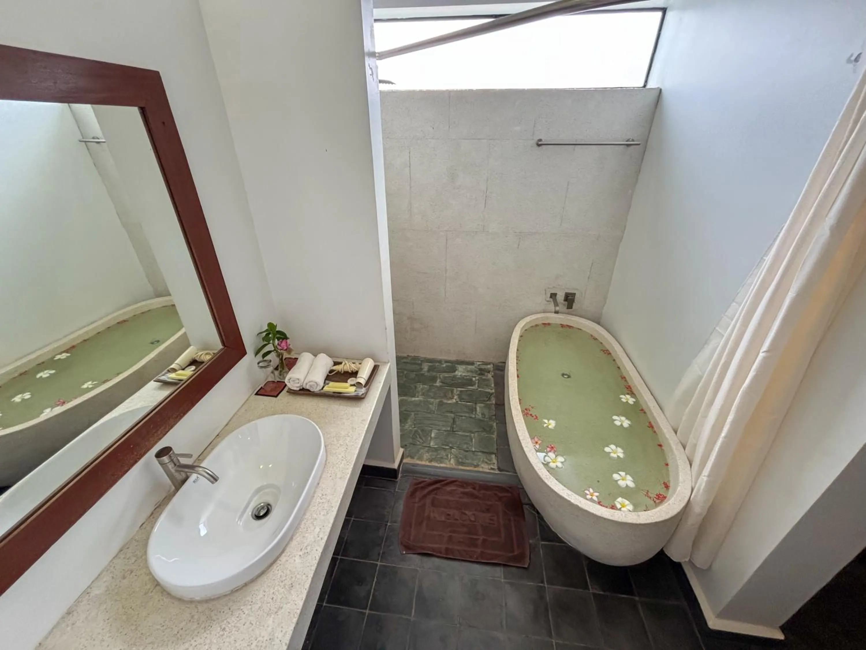 Shower in Sam So Boutique Villa