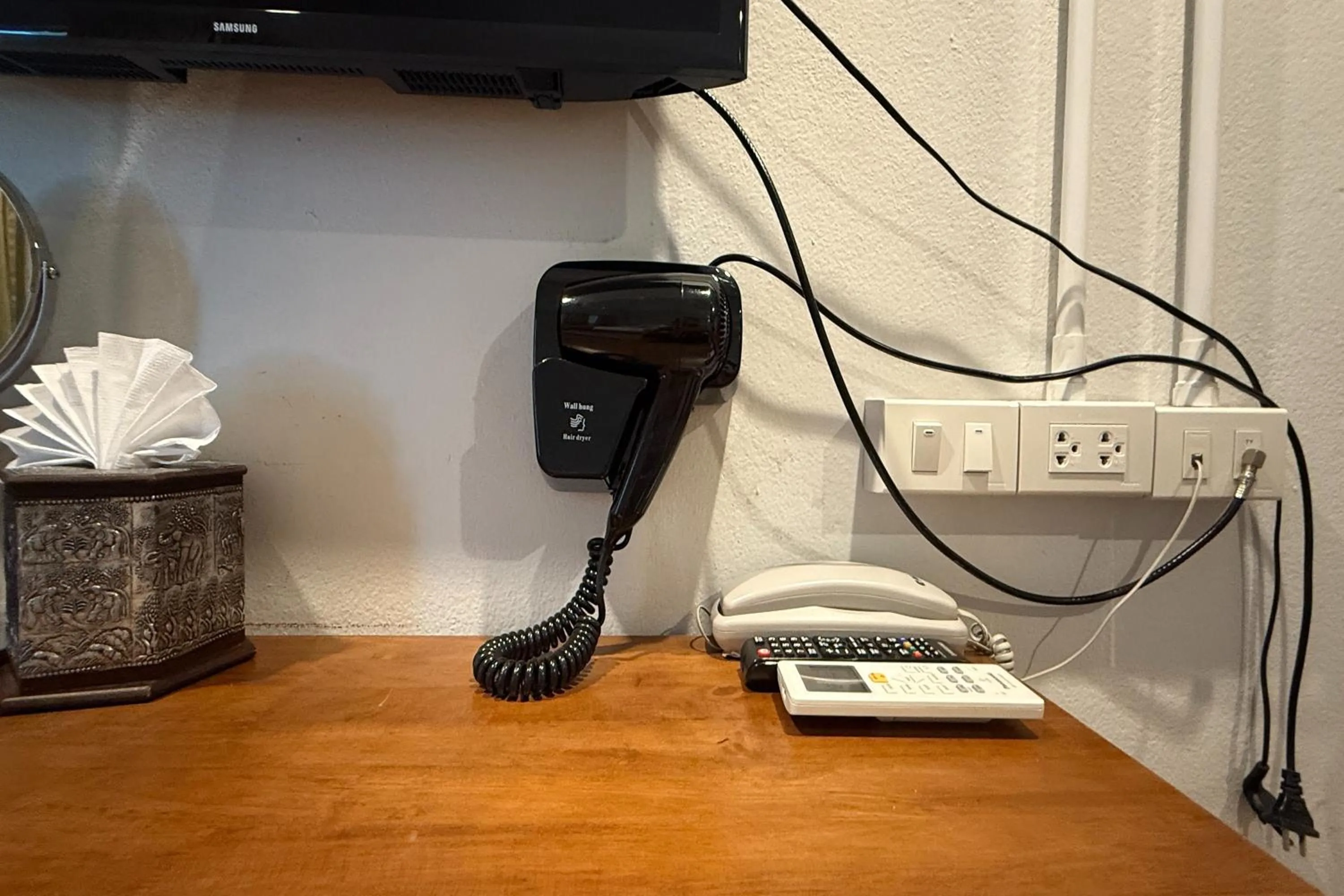 hair dryier in Sabaidee Chiangmai Hotel