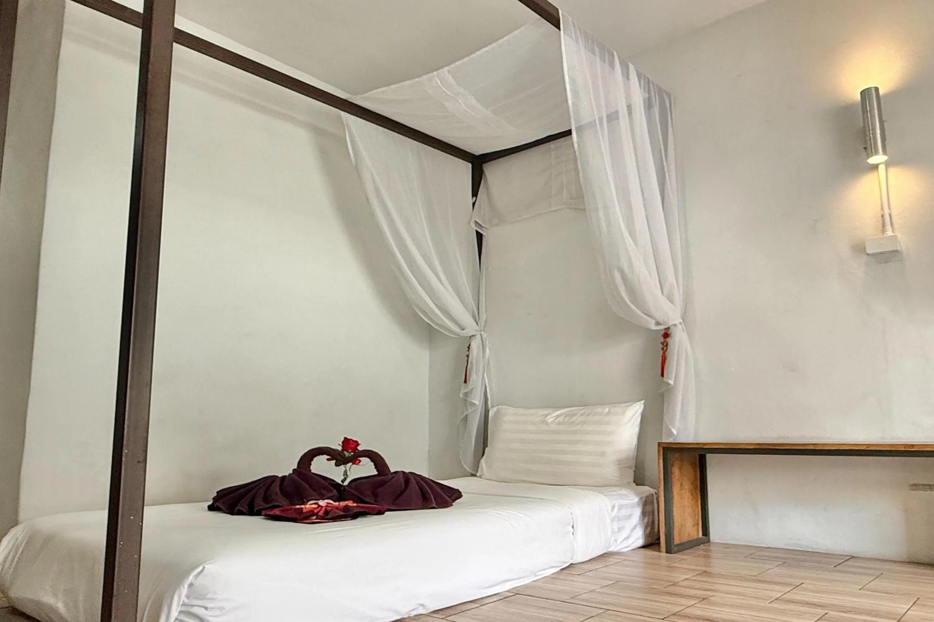 Bed in Sabaidee Chiangmai Hotel