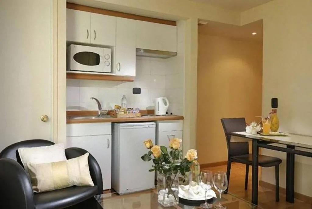 Kitchen or kitchenette in Hotel Eurotel El Bosque
